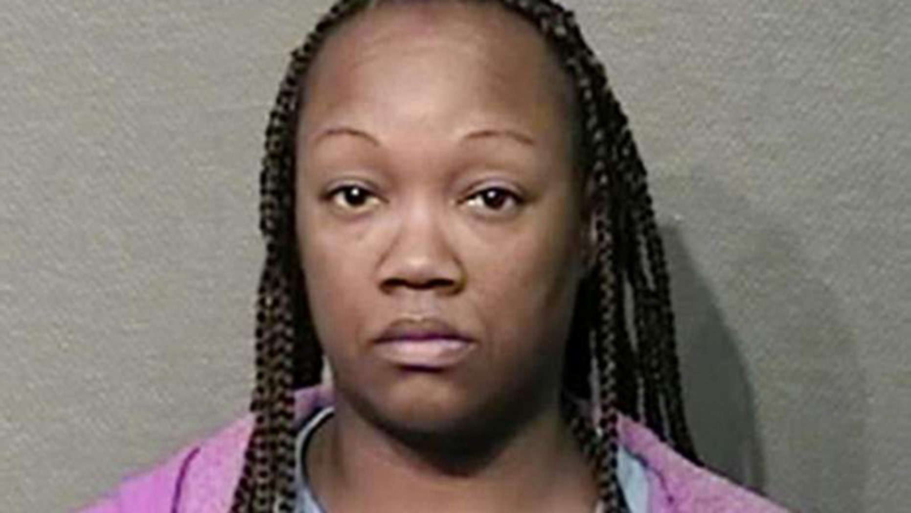 Crenshanda Williams, 44, was sentenced to 10 days in jail and 18 months probation after a jury found her guilty of hanging up on Texas residents attempting to call 911.