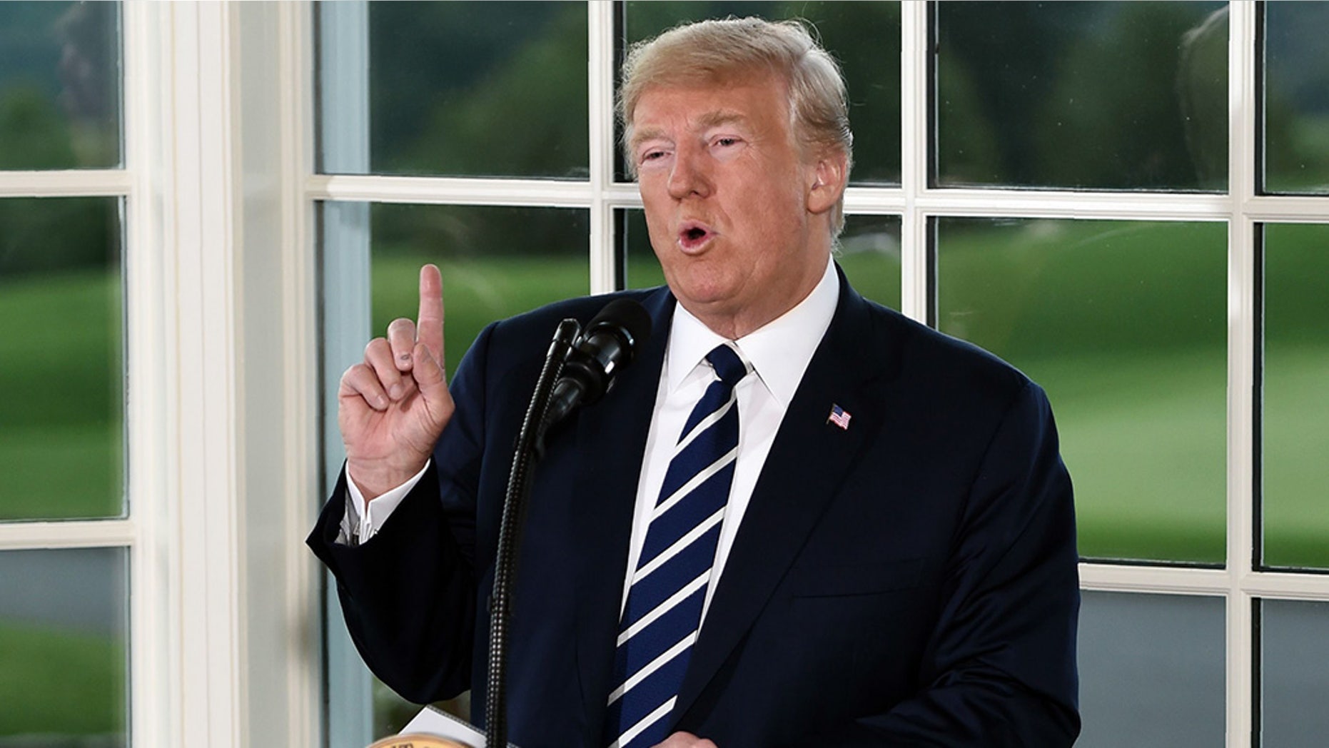 In the midst of a contentious midterm election season, President Trump took aim at Nancy Pelosi on Friday, pleading with Democrats not to “distance” themselves from the House minority leader.
