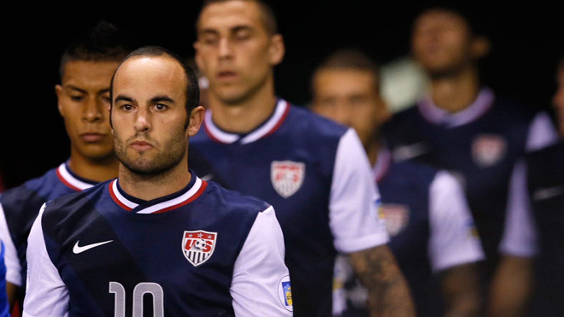 SAN JOSE, COSTA RICA - SEPTEMBER 06: Landon Donovon #10 of the United States against Costa Rica during the FIFA 2014 World Cup Qualifier at Estadio Nacional on September 6, 2013 in San Jose, Costa Rica. (Photo by Kevin C. Cox/Getty Images) *** Local Caption *** Landon Donovan