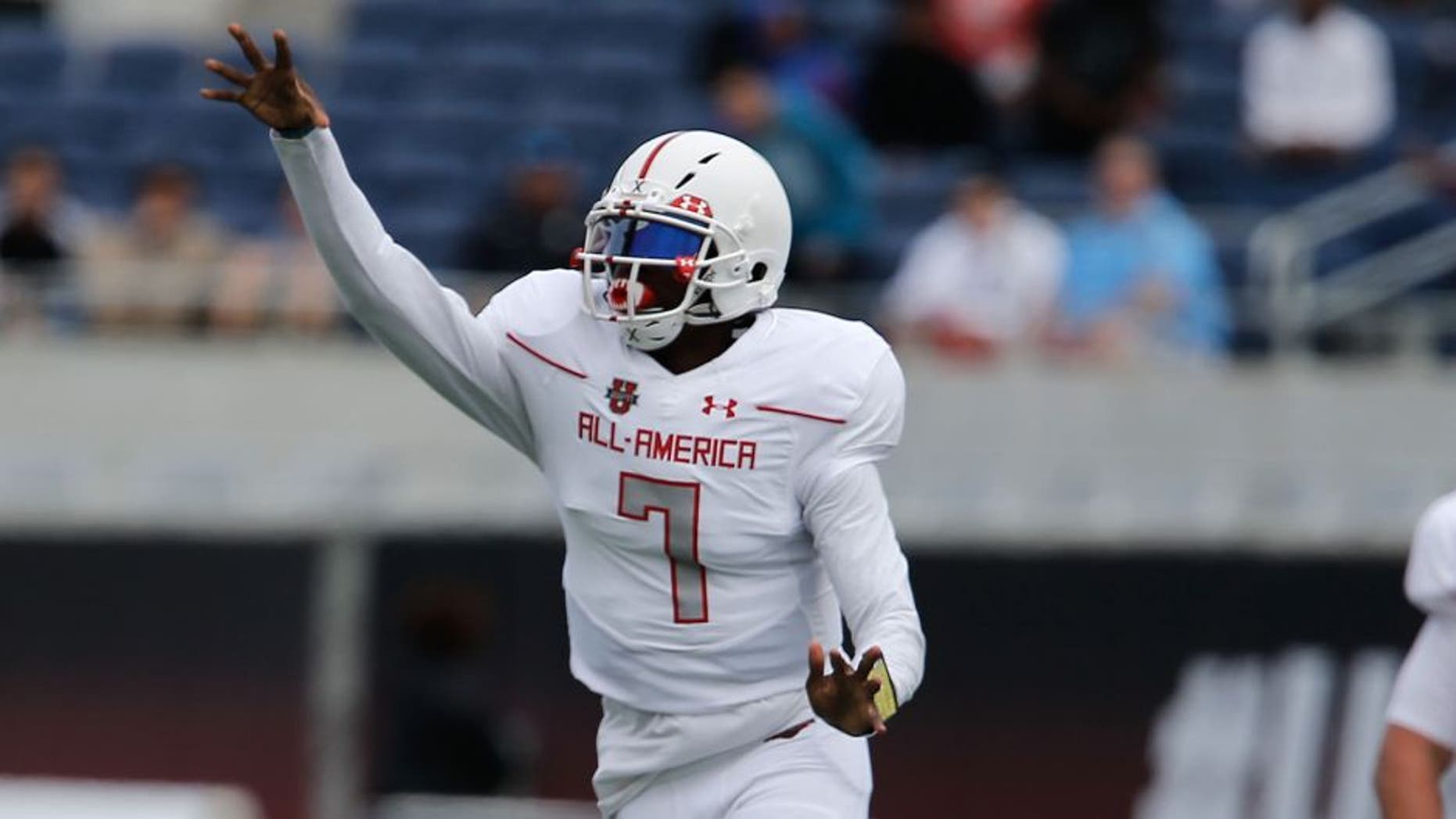 Jan 2, 2016; Orlando, FL, USA; Team Highlight player Dwayne Haskins throws the ball in the Under Armour All American Football Game at the Orlando Citrus Bowl. Team Highlight beat Team Armour 27-0. Mandatory Credit: Reinhold Matay-USA TODAY Sports