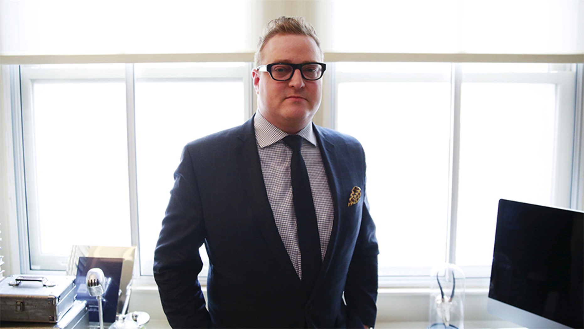 Dylan Howard, editor in chief of the National Enquirer, poses for a portrait in the Manhattan borough of New York April 7, 2016. REUTERS/Lucas Jackson - GF10000375248