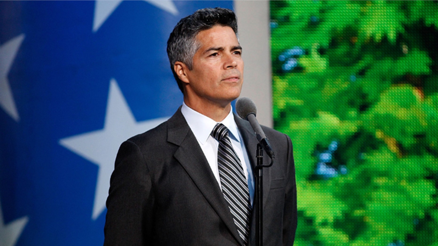 WASHINGTON, DC - MAY 28: Actor Esai Morales onstage during the 27th National Memorial Day Concert Rehearsals on May 28, 2016 in Washington, DC. (Photo by Paul Morigi/Getty Images for Capitol Concerts)
