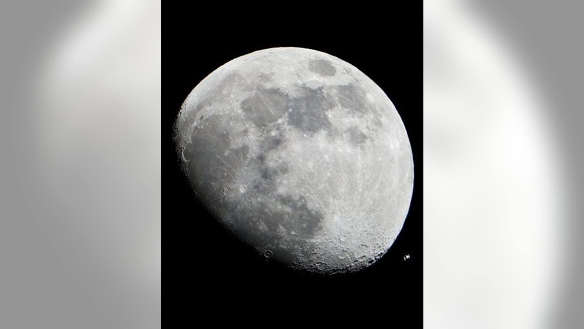 Lunar rocks bolster a long-held theory about how the moon was created.