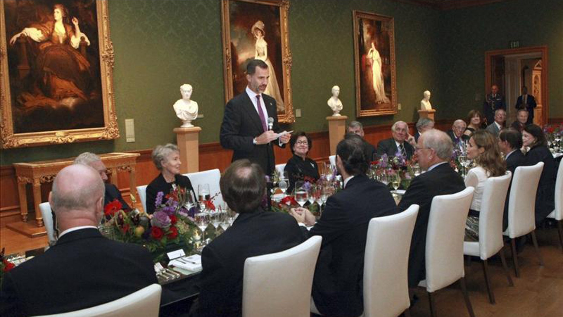 Crown Prince Felipe giving an address at a dinner in California's Huntington Library, the final event on the official agenda of the prince and his wife, Princess Letizia, before they departed for Florida and the Miami Book Fair International. EFE/Photo provided by the Spanish Royal Palace
