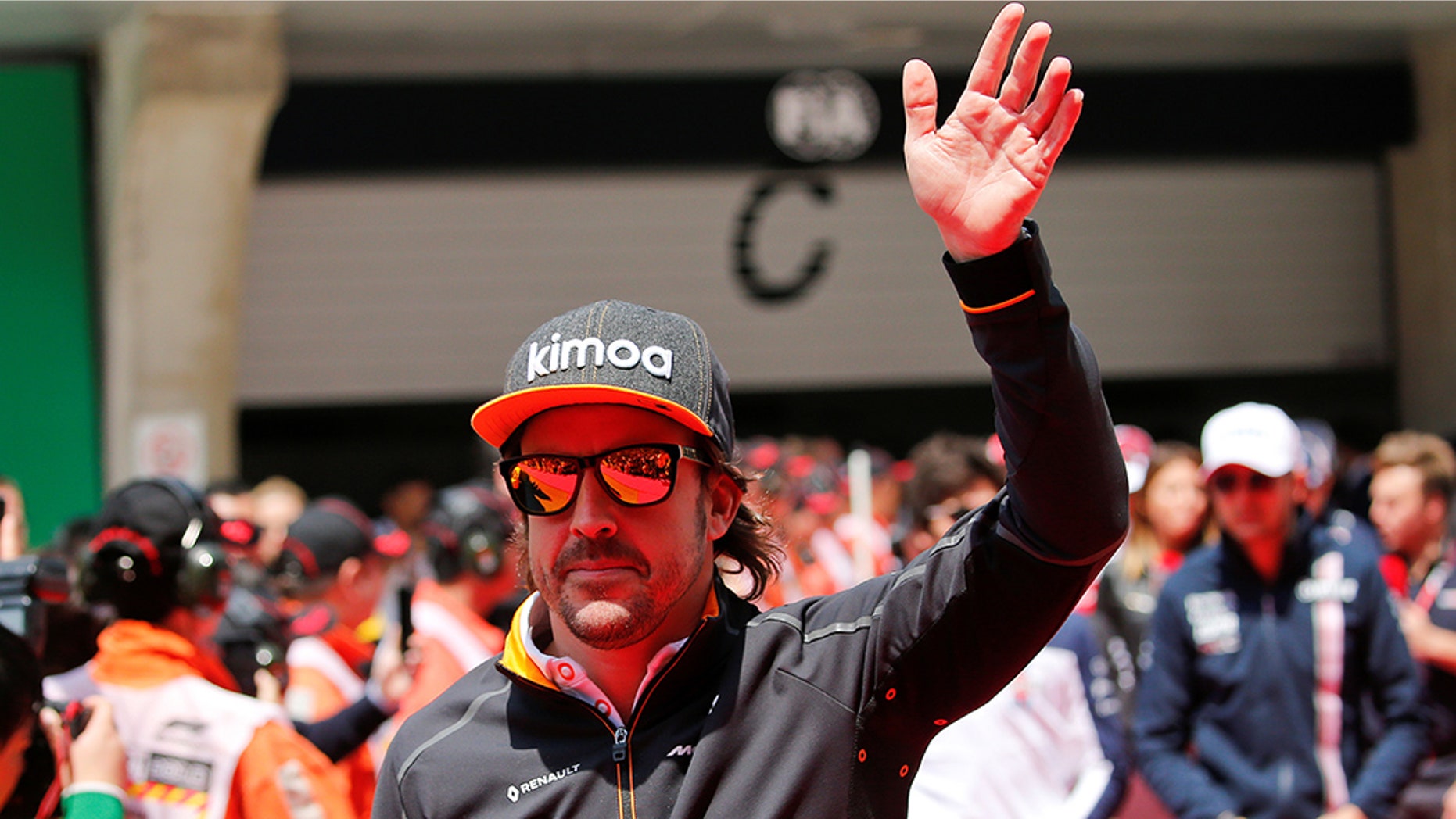 Formula One - F1 - Chinese Grand Prix - Shanghai, China - April 15, 2018 - McLaren's Fernando Alonso before the race. REUTERS/Aly Song - RC16F96CCA30