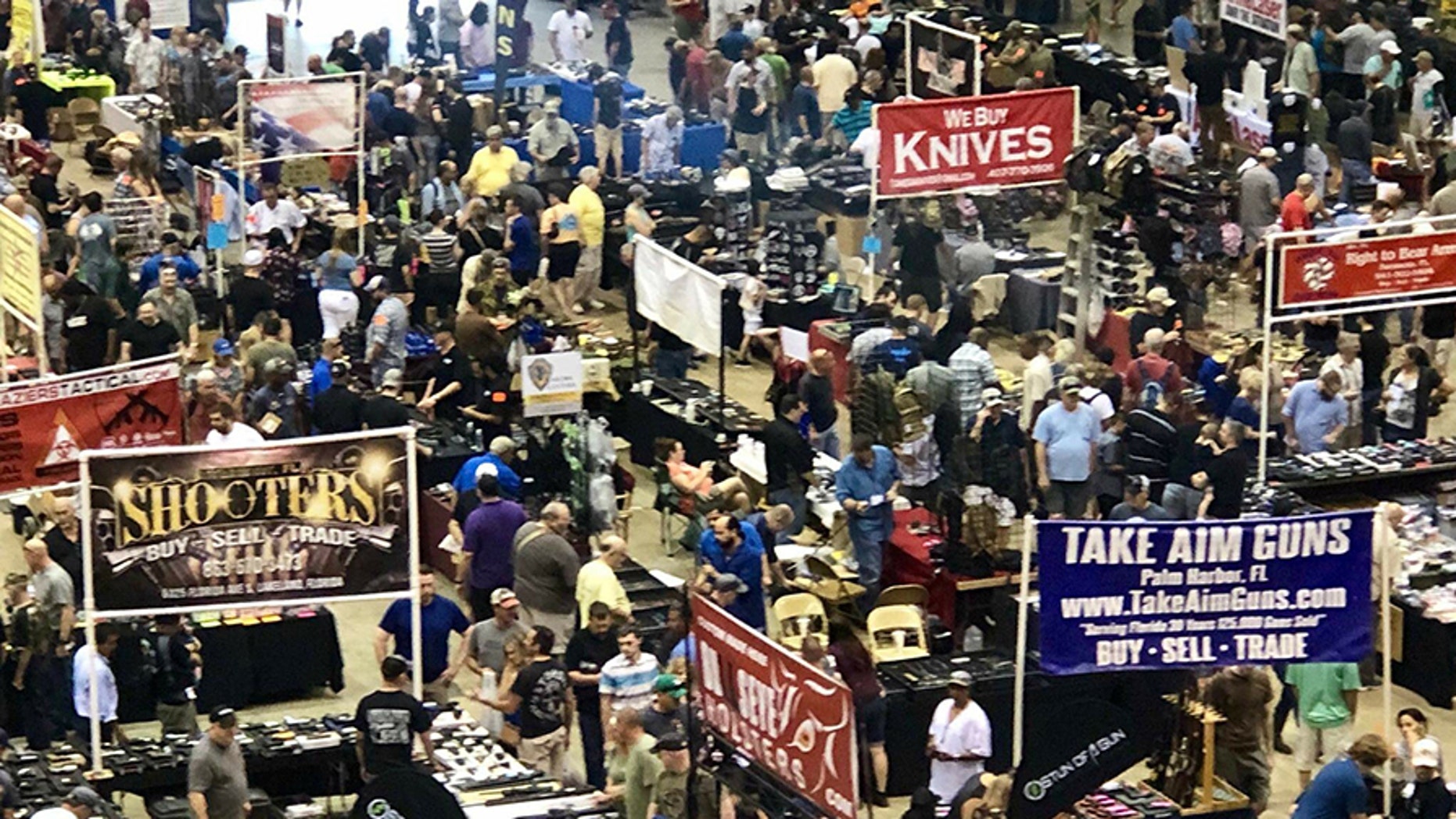 Florida gun show sees 'record number' after Parkland school shooting