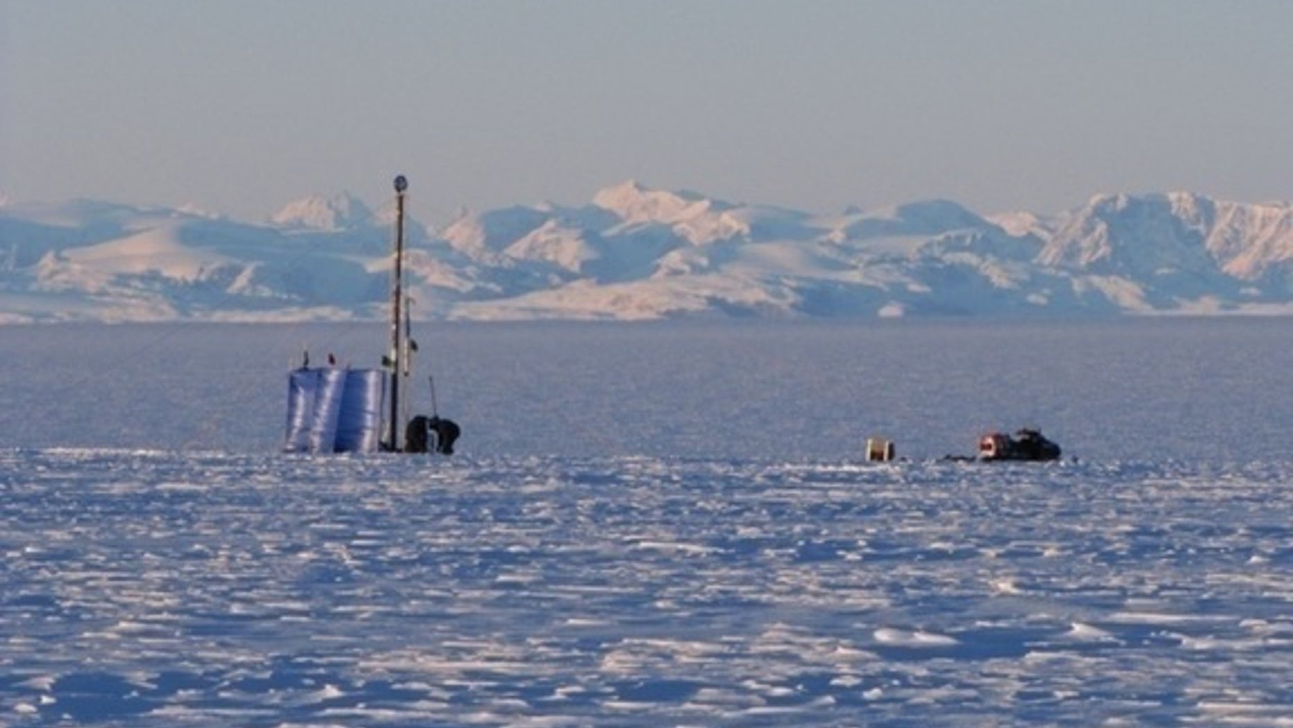 A drill rig was used to extract old snow (firn) cores from within the Greenland snow aquifer.