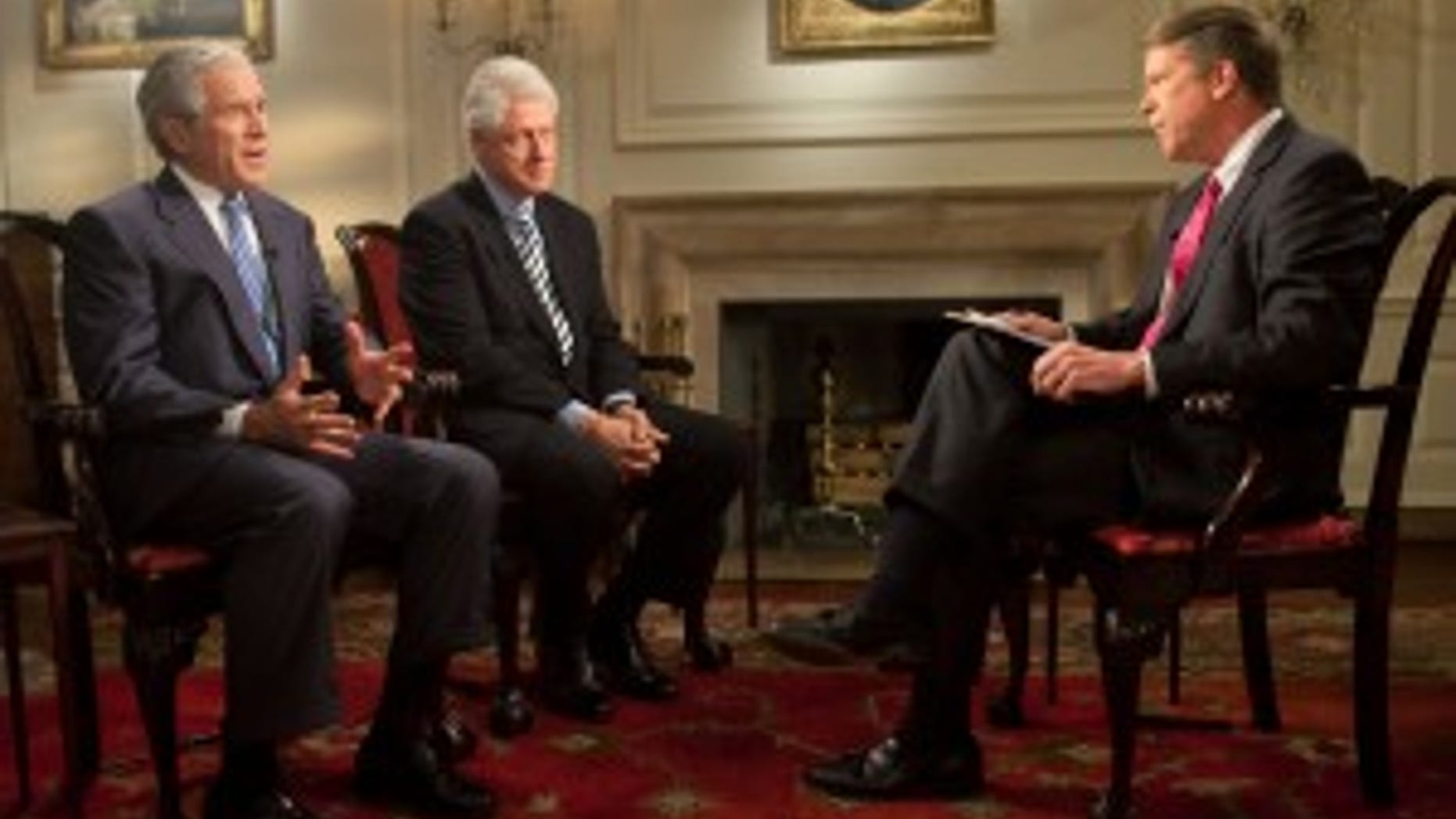 Major Garrett sits down with former Presidents Bill Clinton and George W Bush to discuss Haiti on Fox News Sunday (Official White House Photo by Lawrence Jackson)