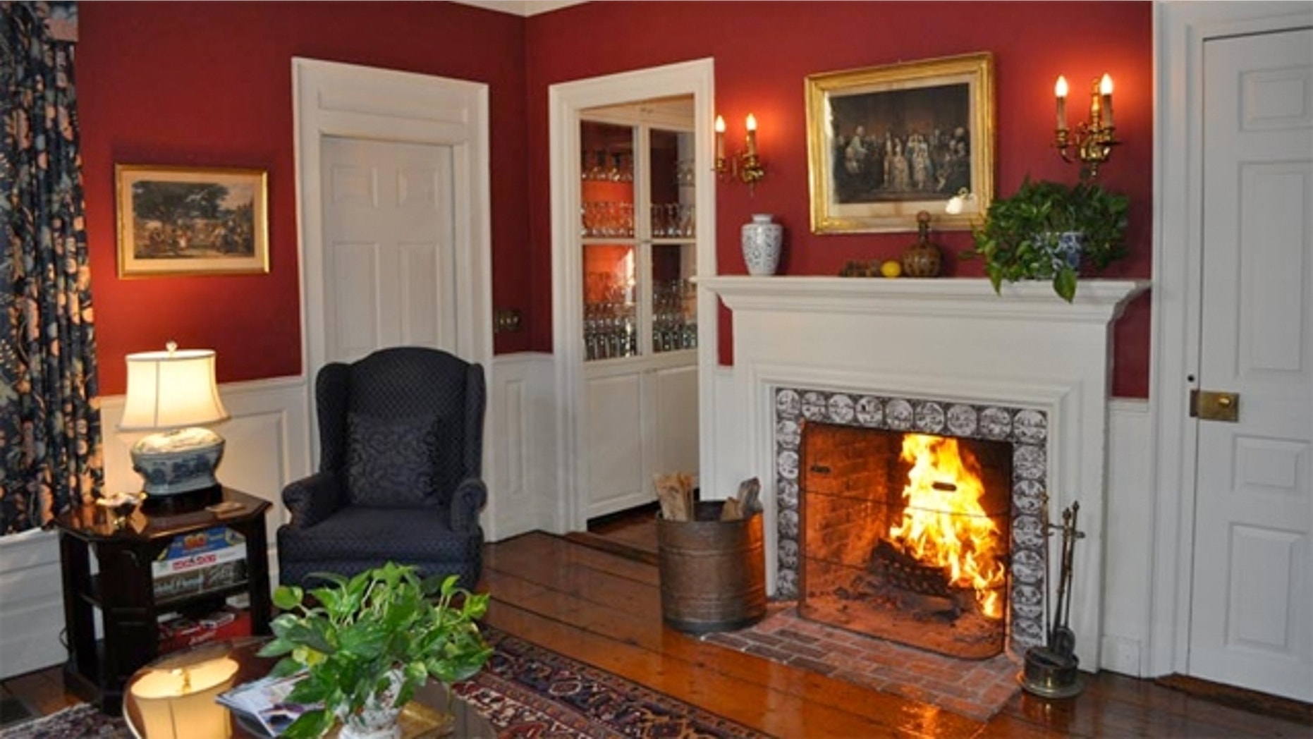 The library at the historic Francis Malbone House in Newport, Rhode Island.