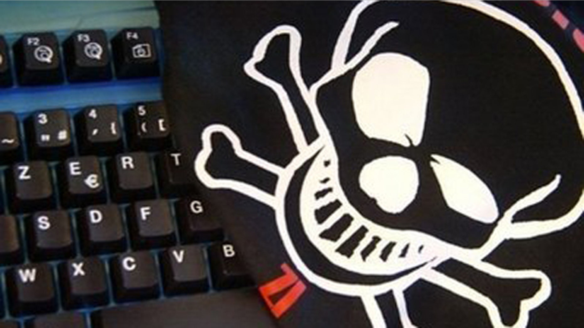 The French finance ministry has shut down 10,000 computers after a "spectacular" cyber attack from hackers using Internet addresses in China, officials and reports have said.