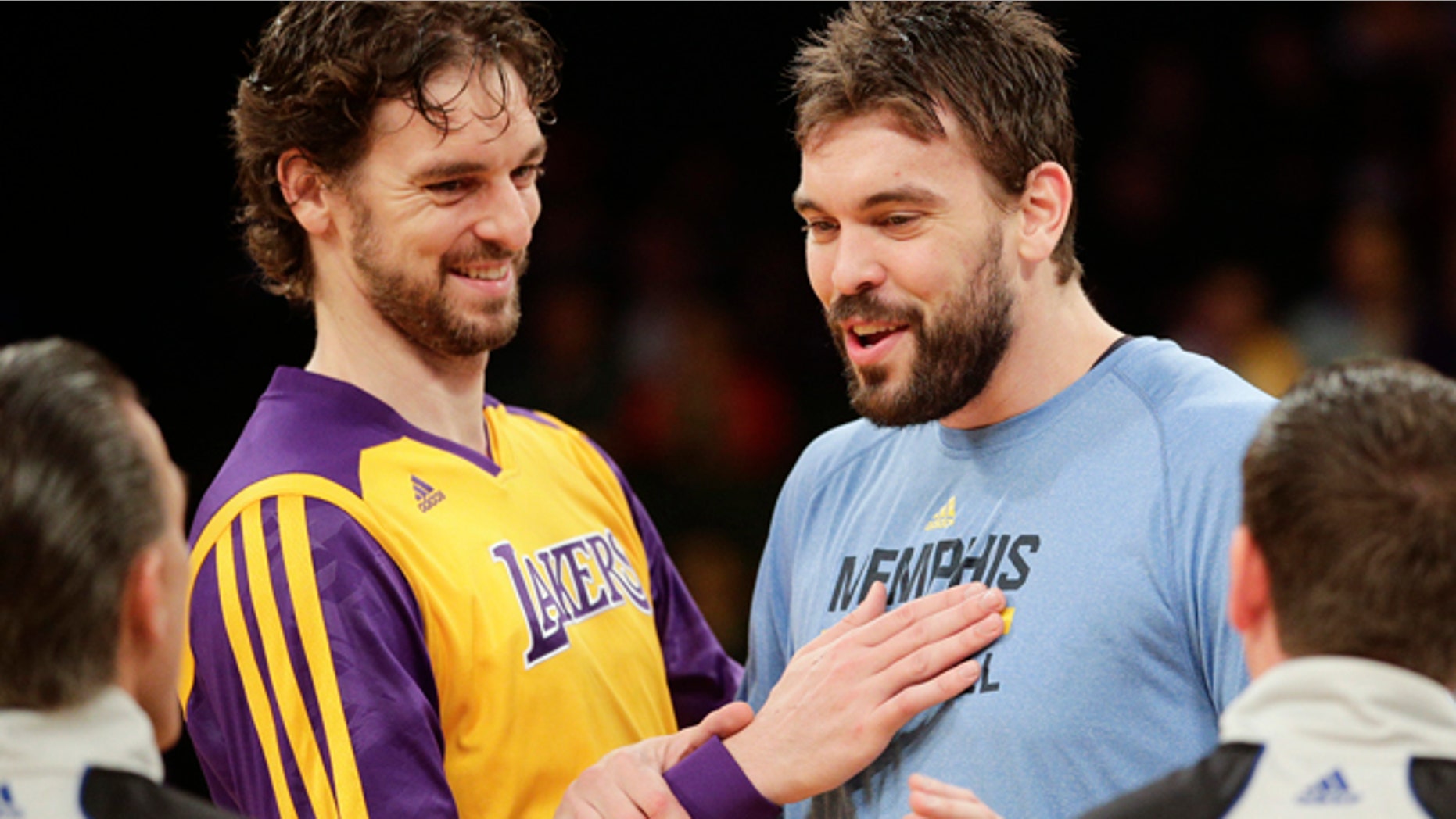 Pau Gasol, left, and his brother, Memphis Grizzlies' Marc Gasol in a Nov. 15, 2013, file photo.