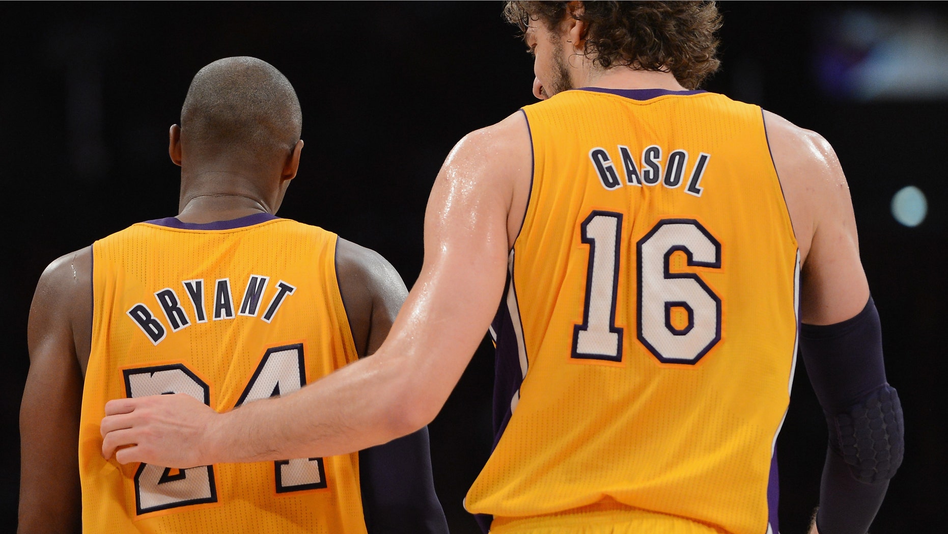 Kobe Bryant #24 of the Los Angeles Lakers and Pau Gasol #16 talk during a 79-77 Indiana Pacers win at Staples Center on November 27, 2012 in Los Angeles, California. (Photo by Harry How/Getty Images)