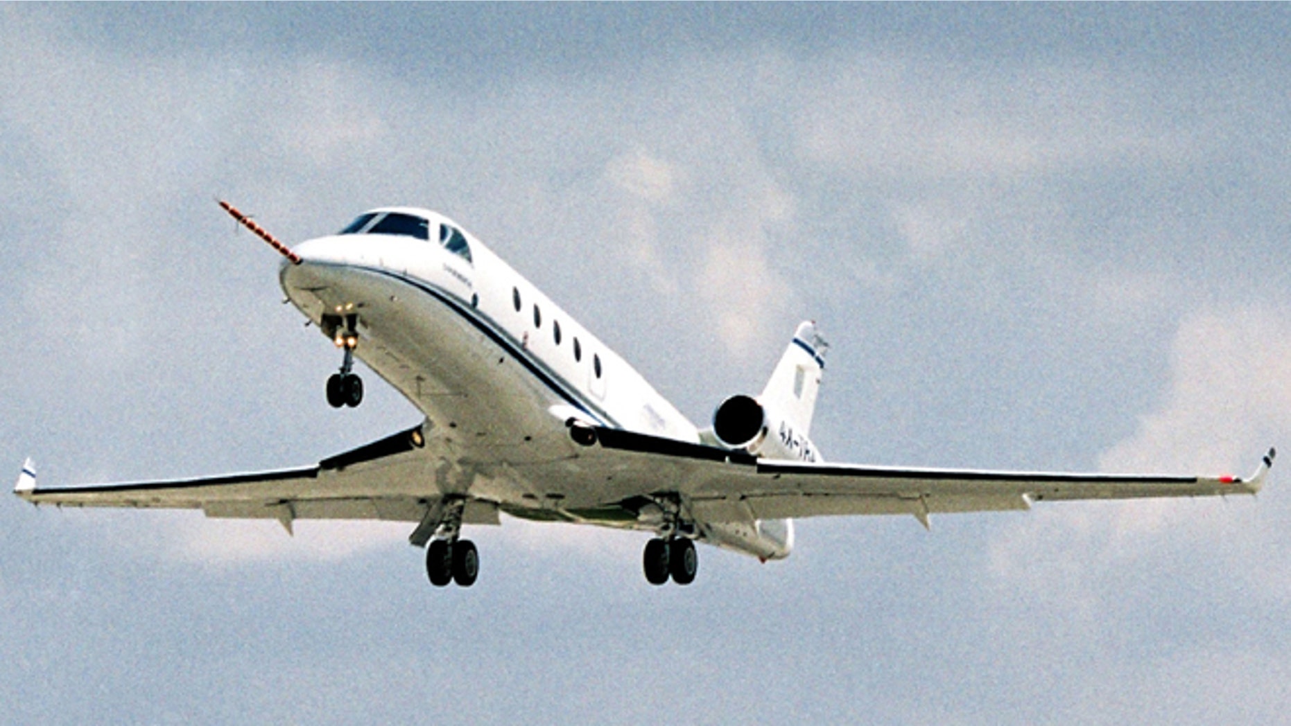 G150 èéñú áëåøä ùì îèåñ äîðäìéí
ééöåø äúòùééä äàååéøéú
3.5.2005
öéìåîéí: äúòùééä äàååéøéú
äöéìåí çåôùé ìôøñåí åììà úùìåí