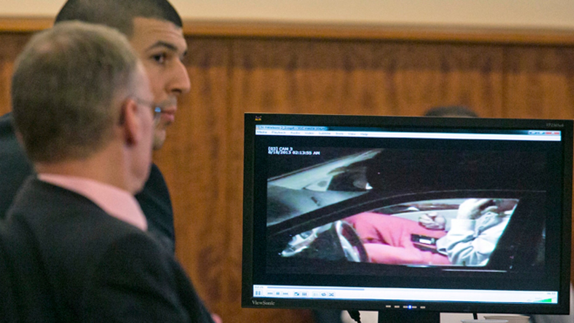 Detective In Aaron Hernandez Murder Trial To Be Questioned By Defense