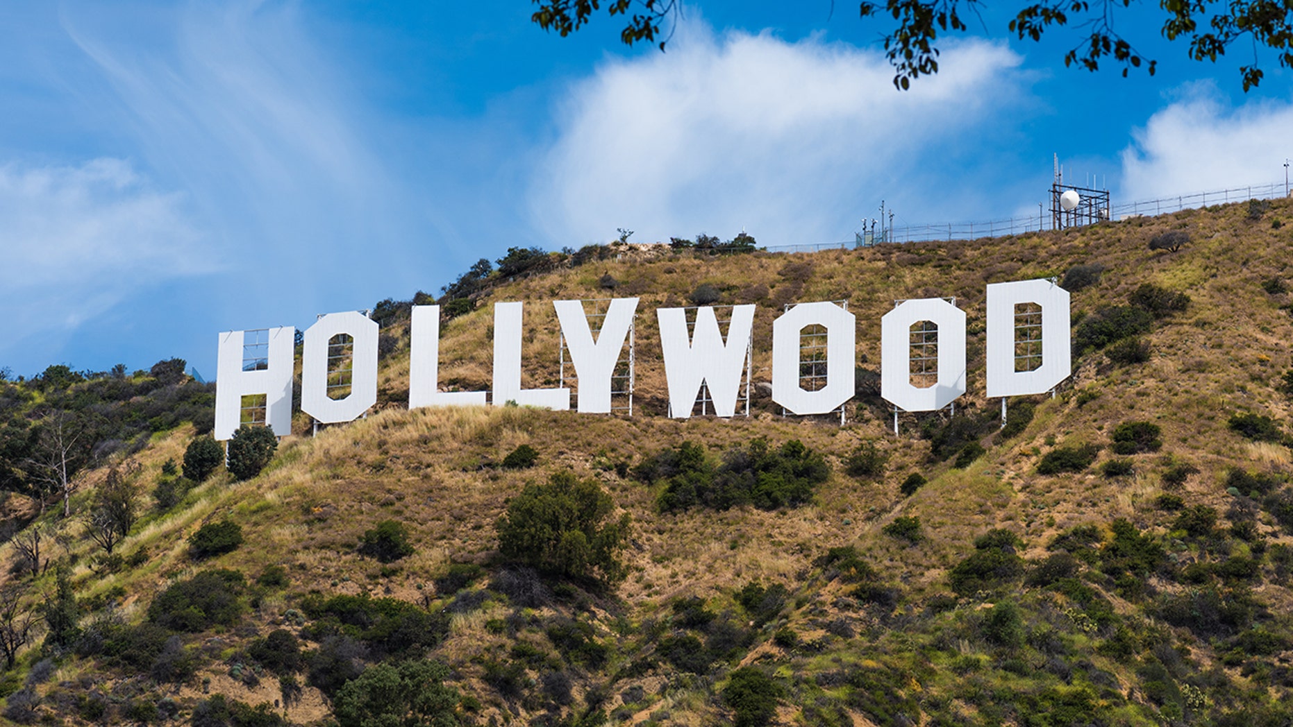 Warner Bros. proposes solution to Hollywood sign tourist traffic with