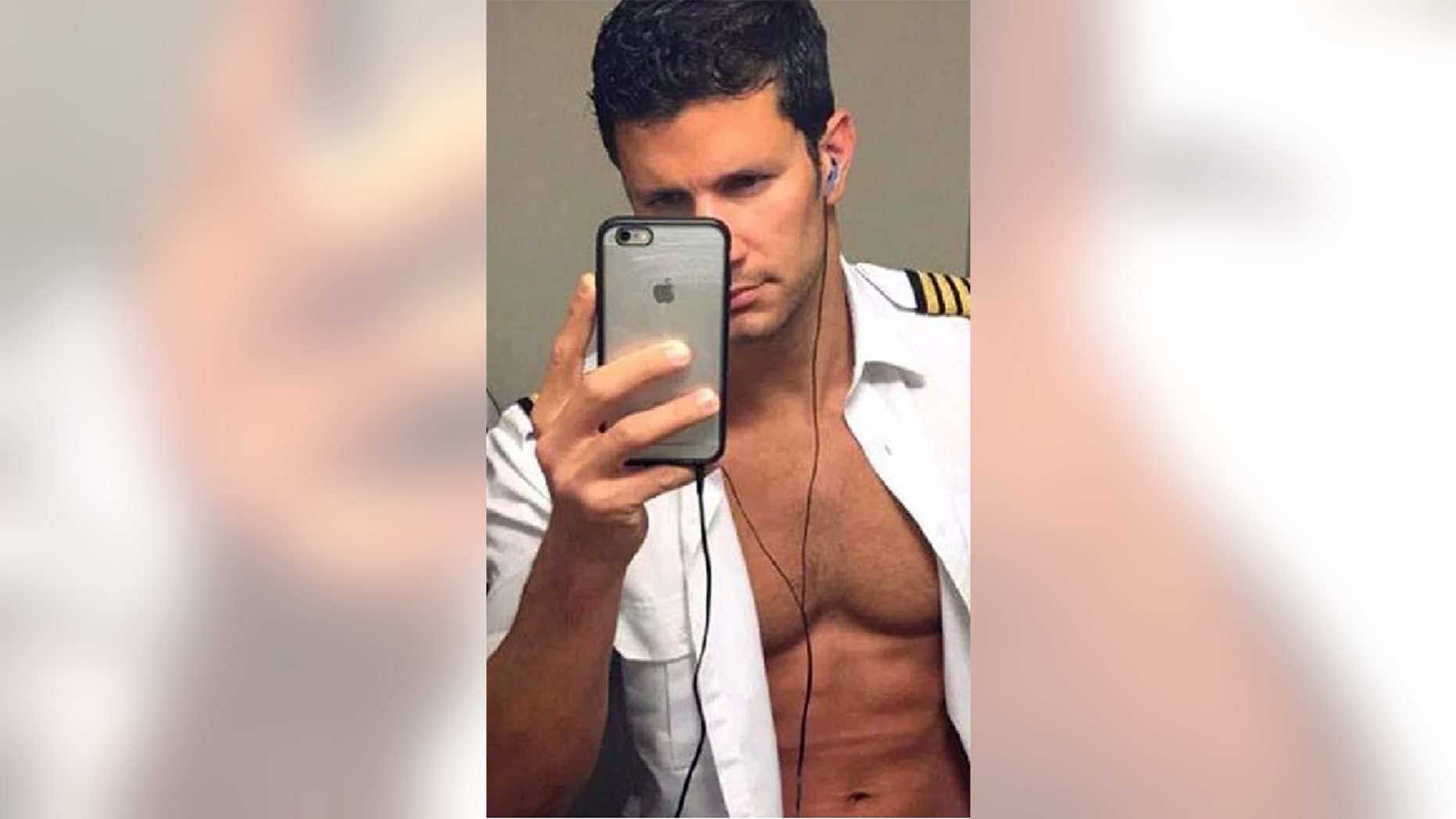 A hot pilot's sexy selfies have caught the Internet's attention.