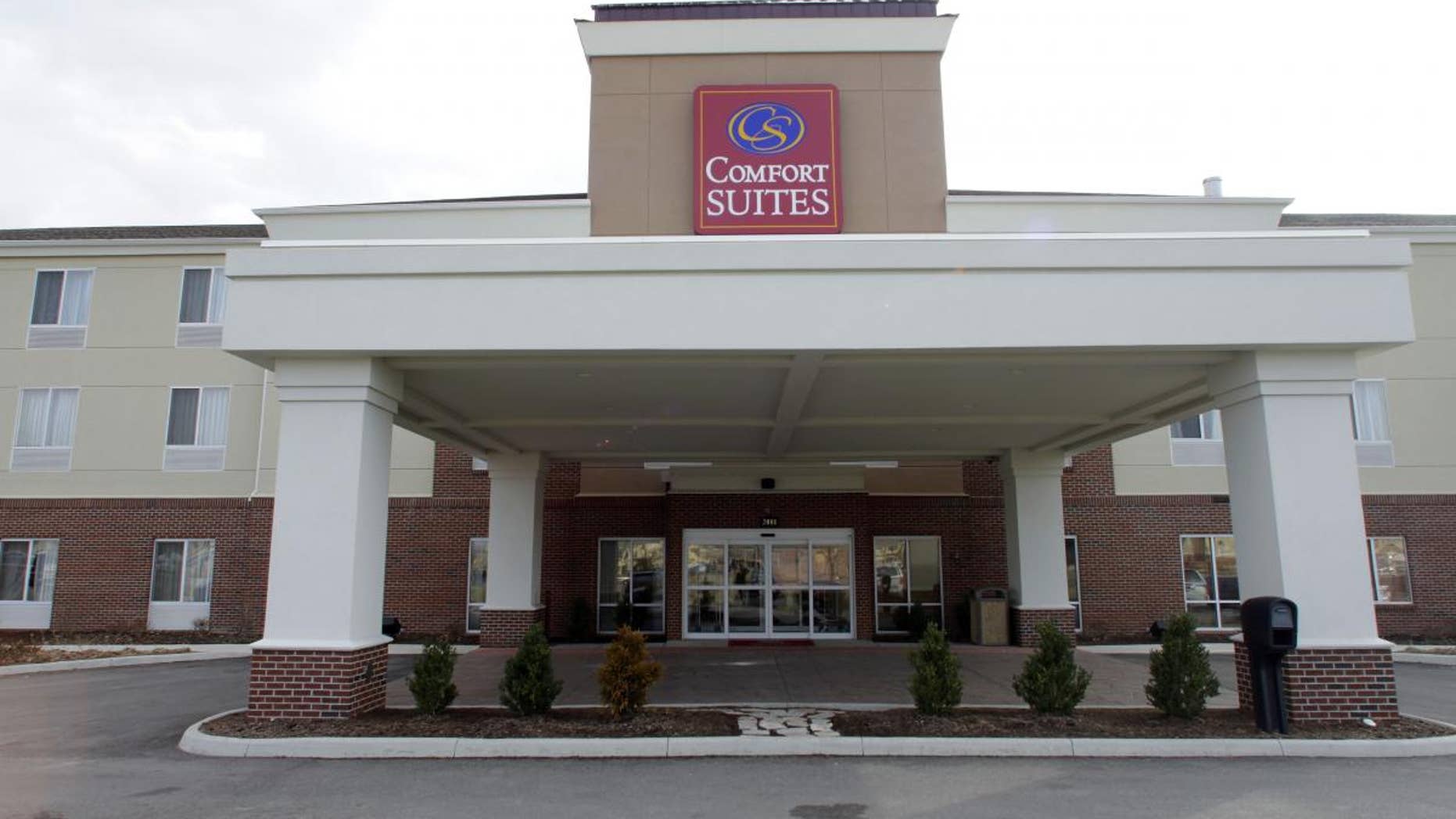 The hotel in Urbana, Ill., where Indiana Democrats fled to block contentious labor and education proposals in their own statehouse, is seen Wednesday, Feb. 23, 2011. Like the Wisconsin Senate Democrats, most Indiana House Democrats fled to neighboring Illinois in an effort to block votes on what they viewed as threatening legislation, denying the chamber the quorum needed to conduct business. (AP Photo/Seth Perlman)