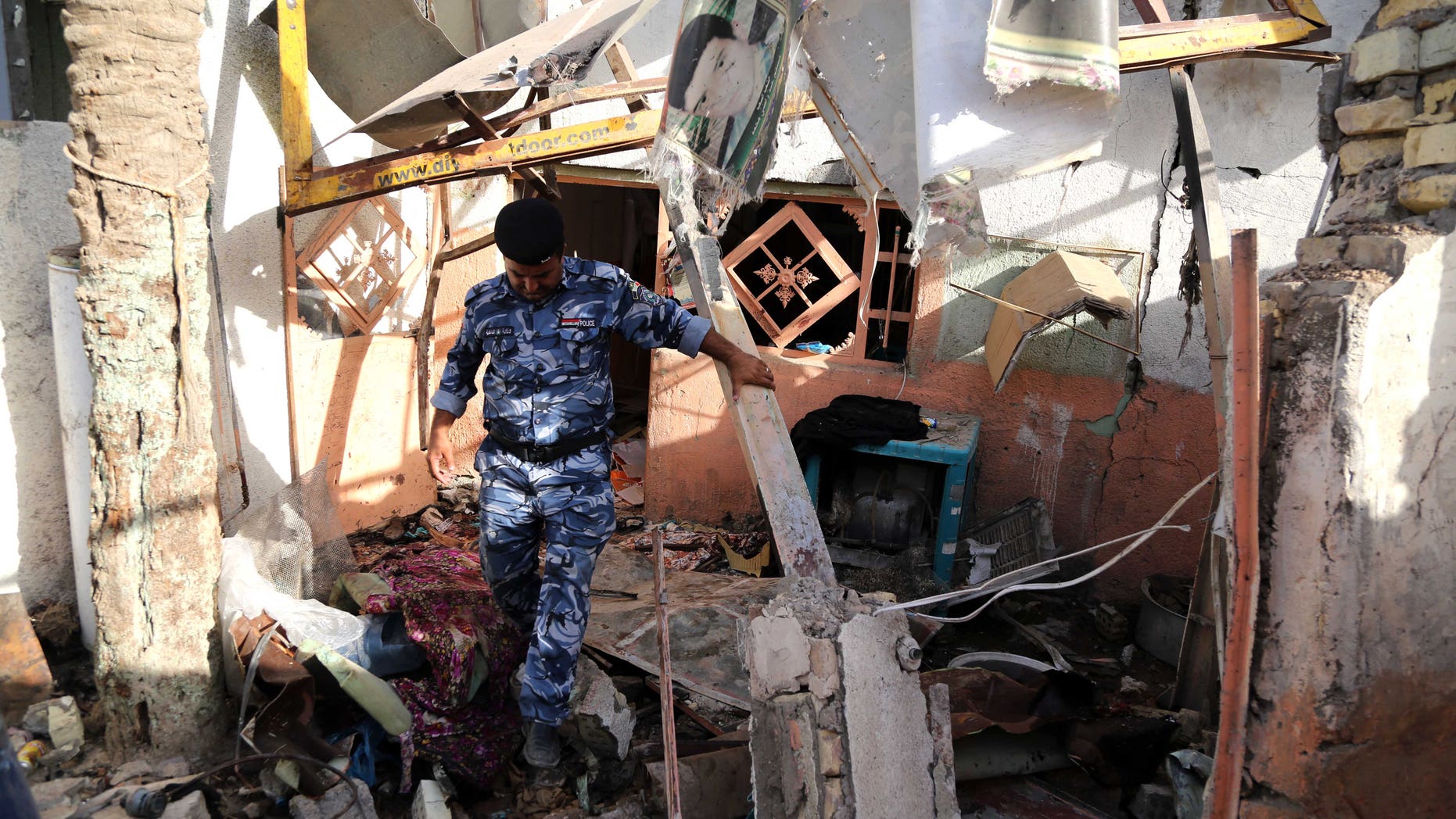 ISIS Militants Suspected In Baghdad Car Bomb Attacks That Kill 31 Fox isis-militants-suspected-in-baghdad-car-bomb-attacks-that-kill-31-fox