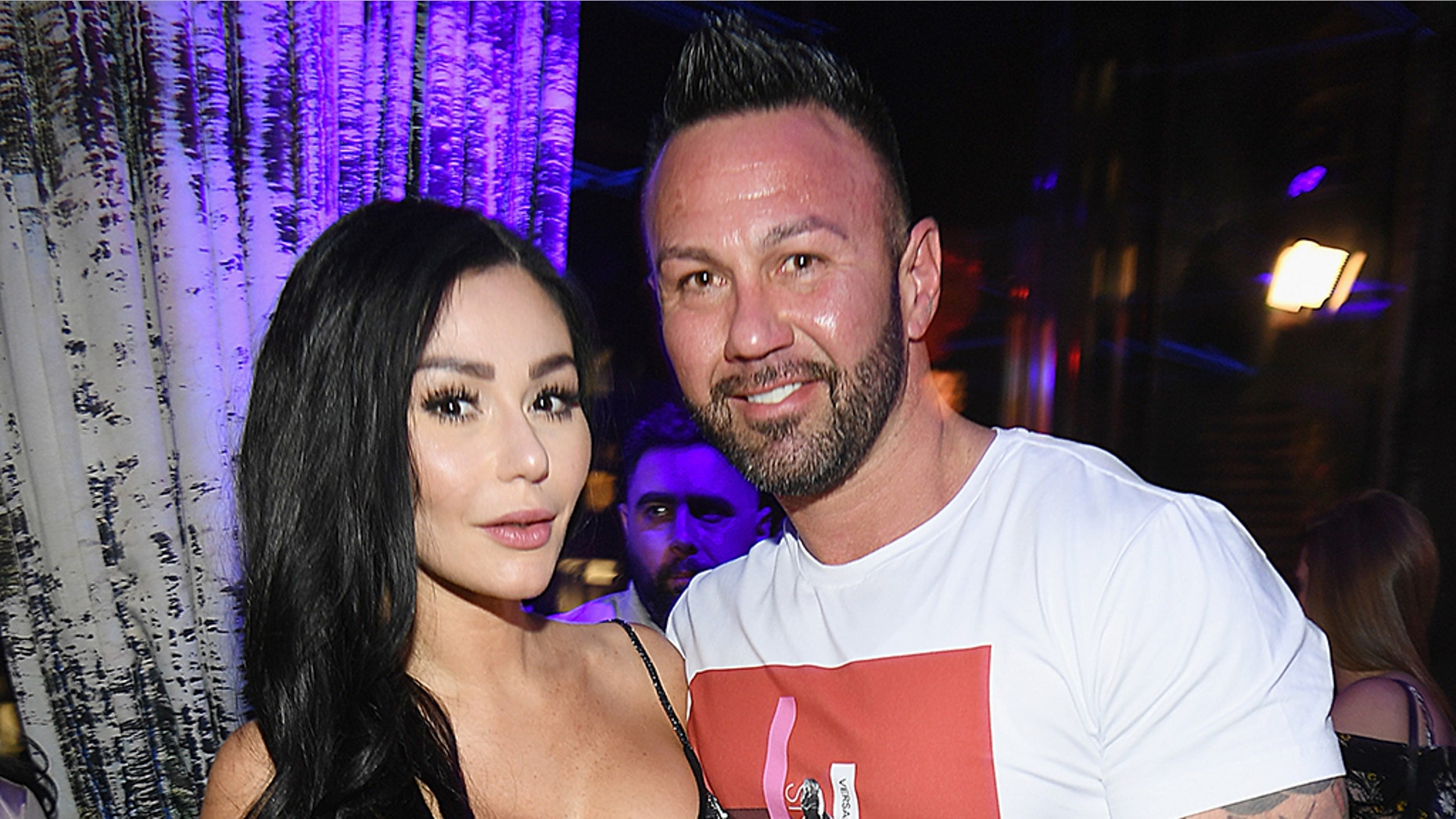 "Jersey Shore" star Jenni "JWoww" Farley has reportedly called it quits with husband Roger Mathews, according to multiple outlets.
