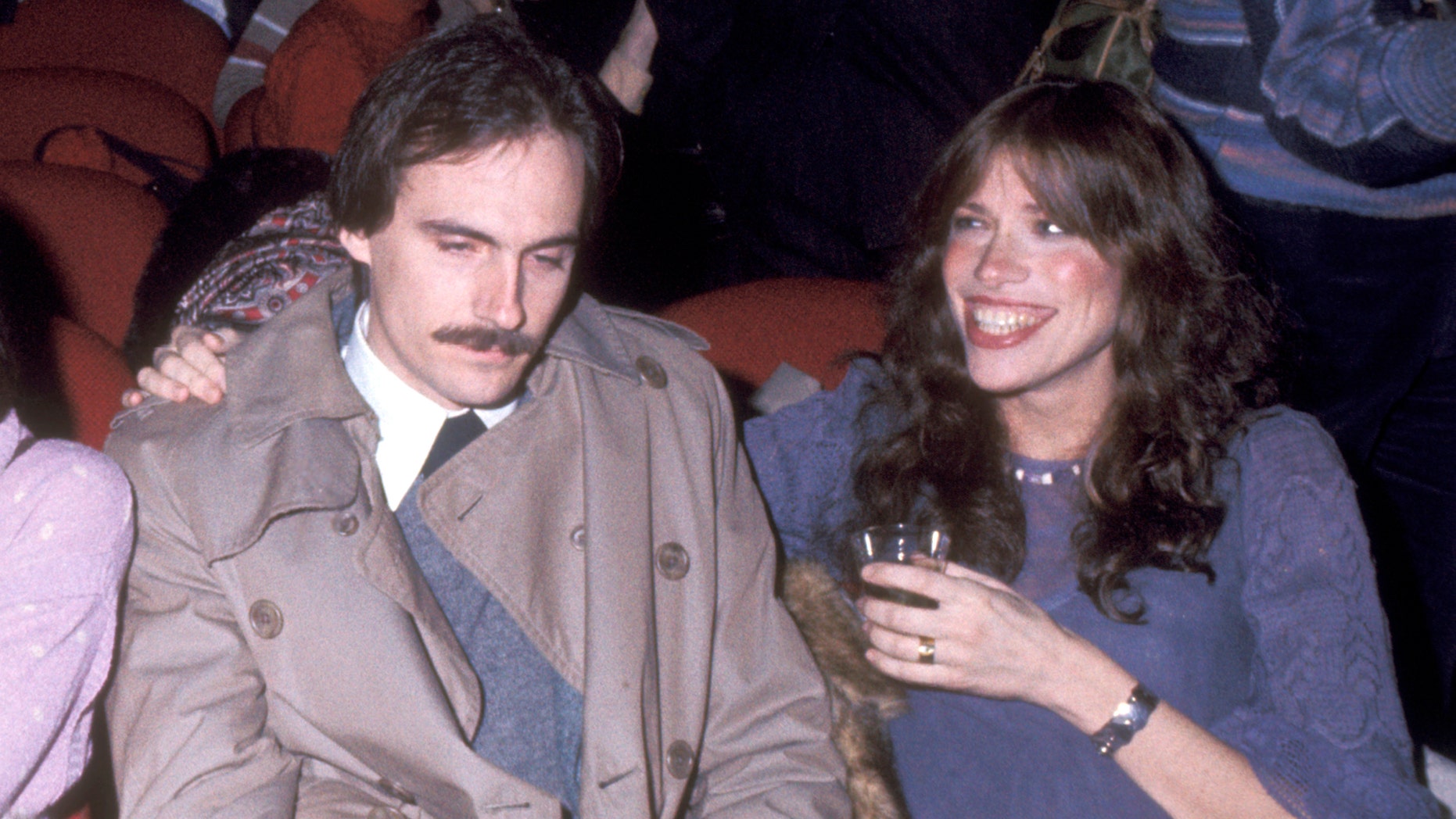 In Memoir Carly Simon Reveals She Used Spanish Witch Doctor To Help Save Her Marriage Fox News 