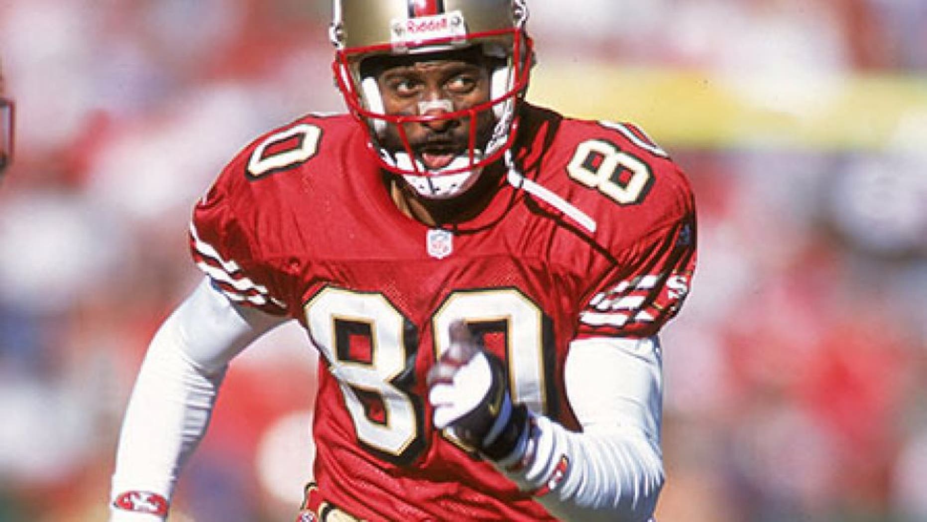 17 Dec 2000: Jerry Rice #80 of the San Francisco 49ers races during the game against the Chicago Bears at the 3Com Park in San Francisco, California. The 49ers defeated the Bears 17-0.Mandatory Credit: Jed Jacobsohn /Allsport