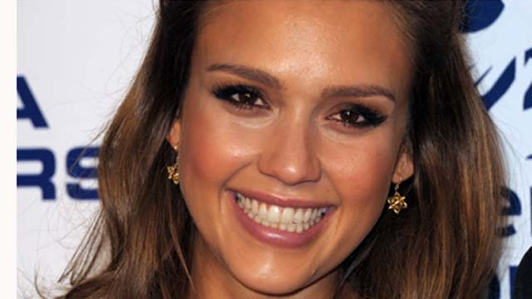 June 9, 2011: Actress Jessica Alba attends the Covenant House California 2011 Gala and Awards Dinner at the Skirball Center in Los Angeles, Calif.
