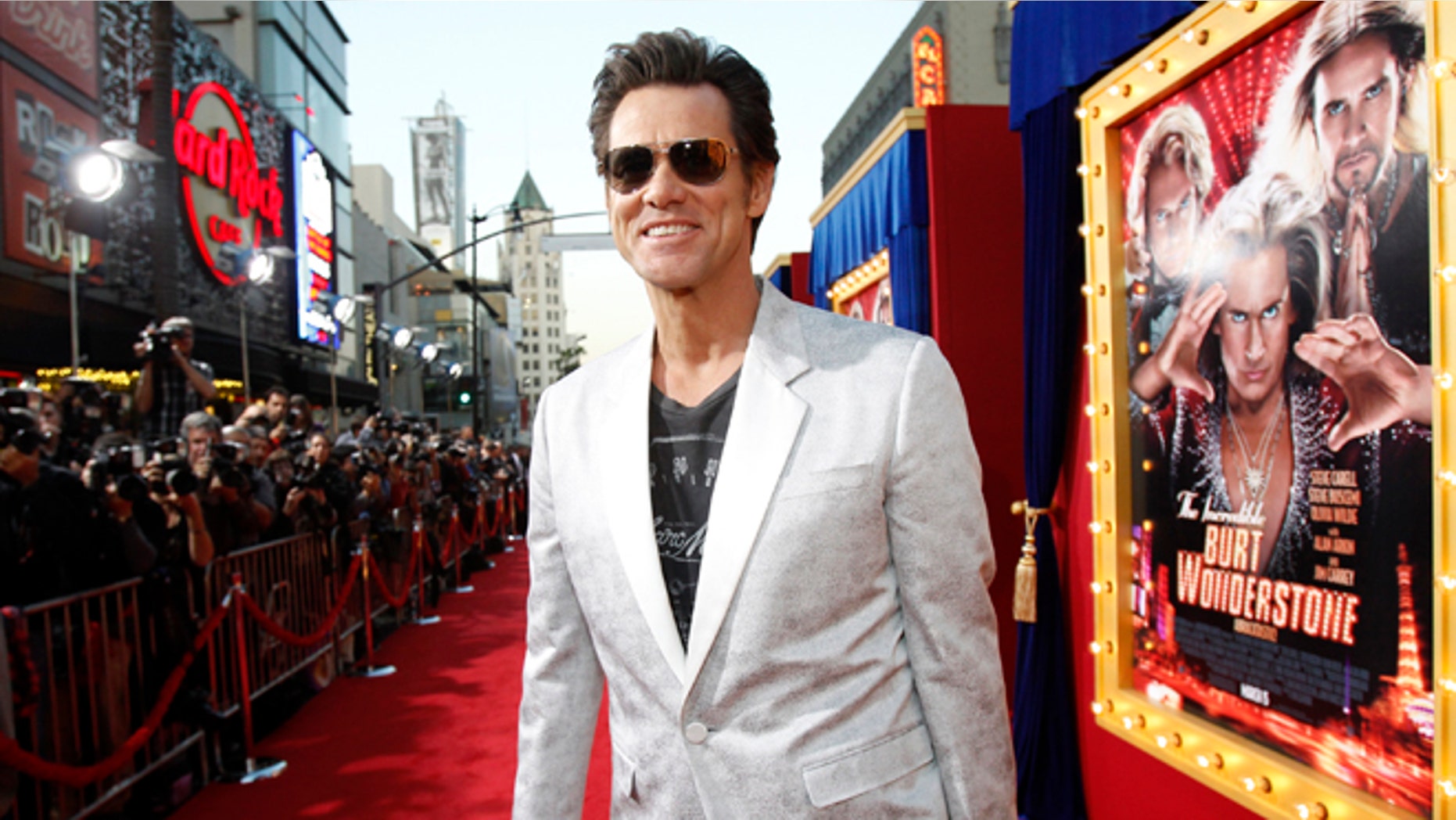 Cast member Jim Carrey attends the premiere of "The Incredible Burt Wonderstone" in Hollywood, California March 11, 2013.
