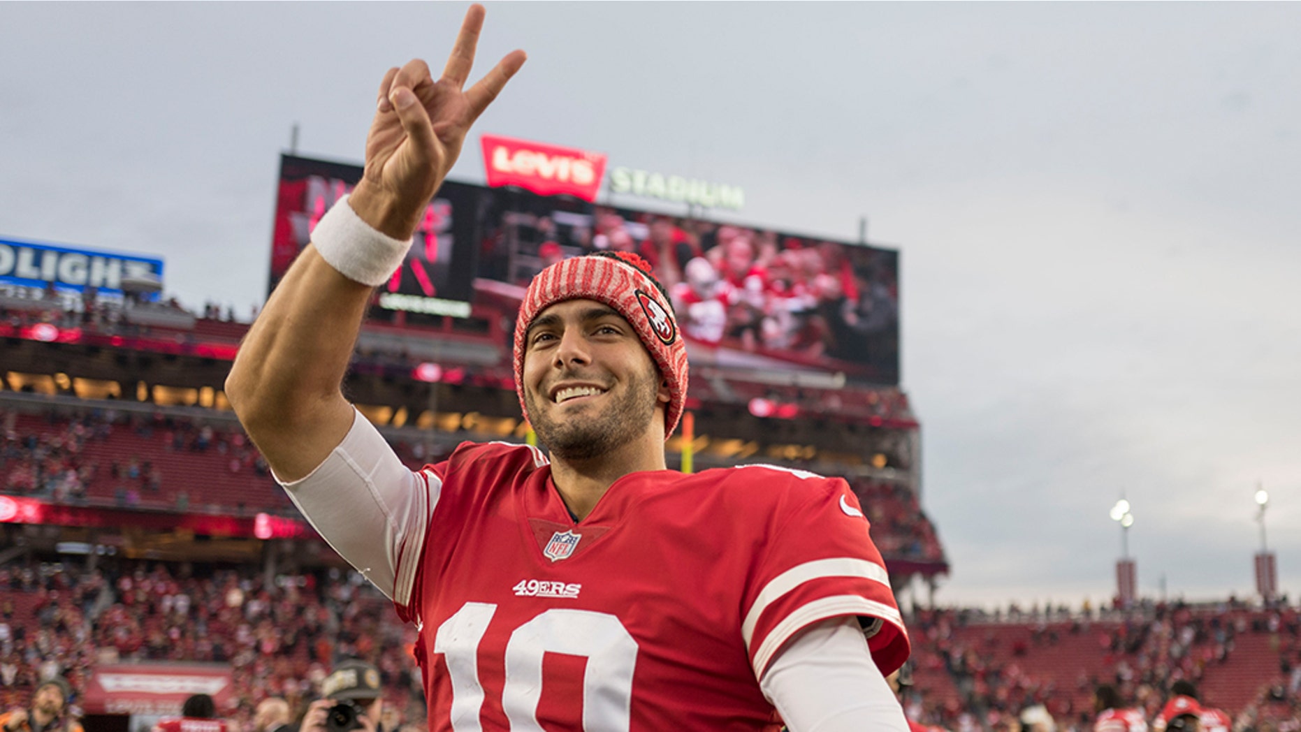 San Francisco 49ers quarterback Jimmy Garoppolo, who tore his ACL while making a cut late in a loss at Kansas City Sunday, will need season-ending surgery on his injured left knee.