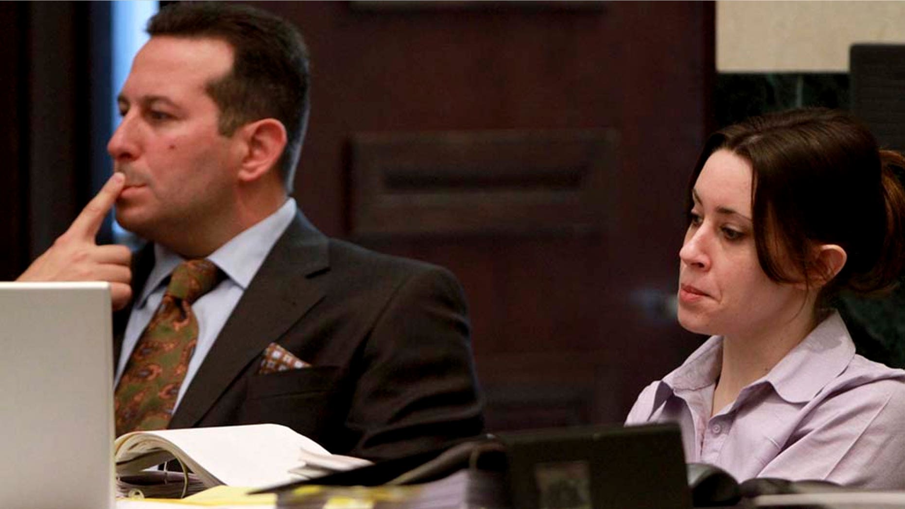 Casey Anthony, left, and her defense attorney, José Báez.