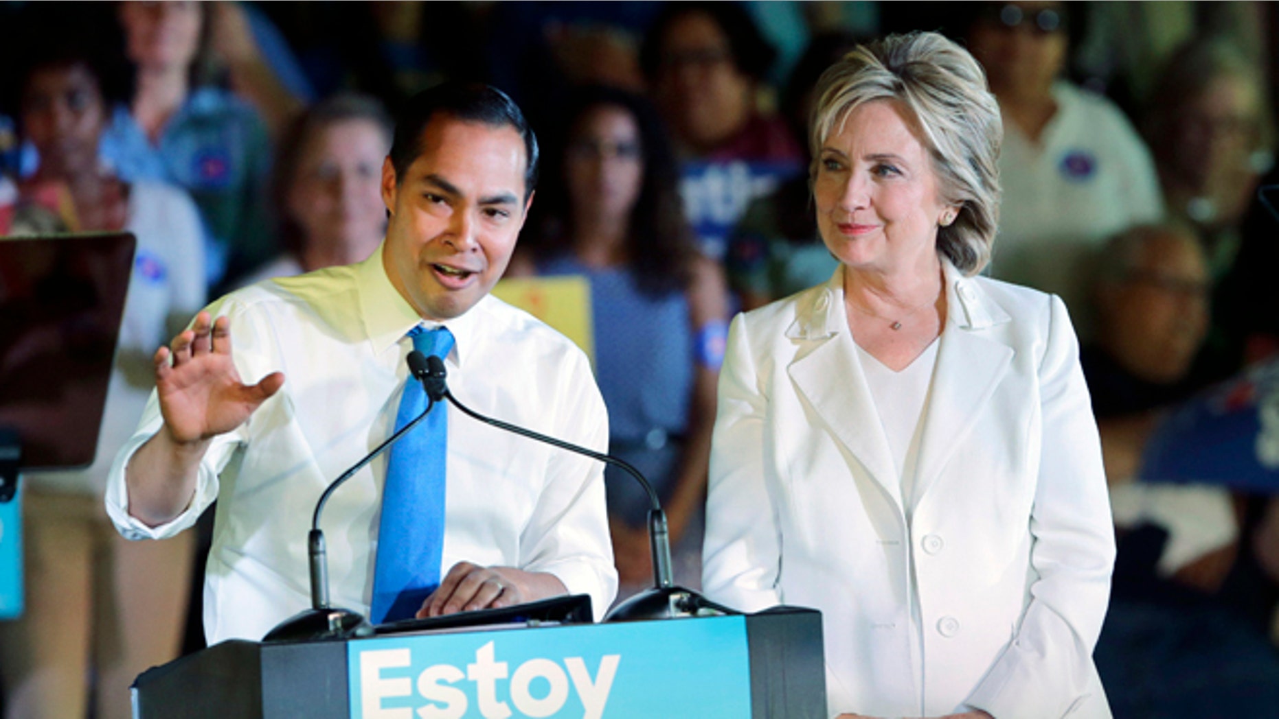 Secretary Julian Castro and Hillary Rodham Clinton on Oct. 15, 2015.