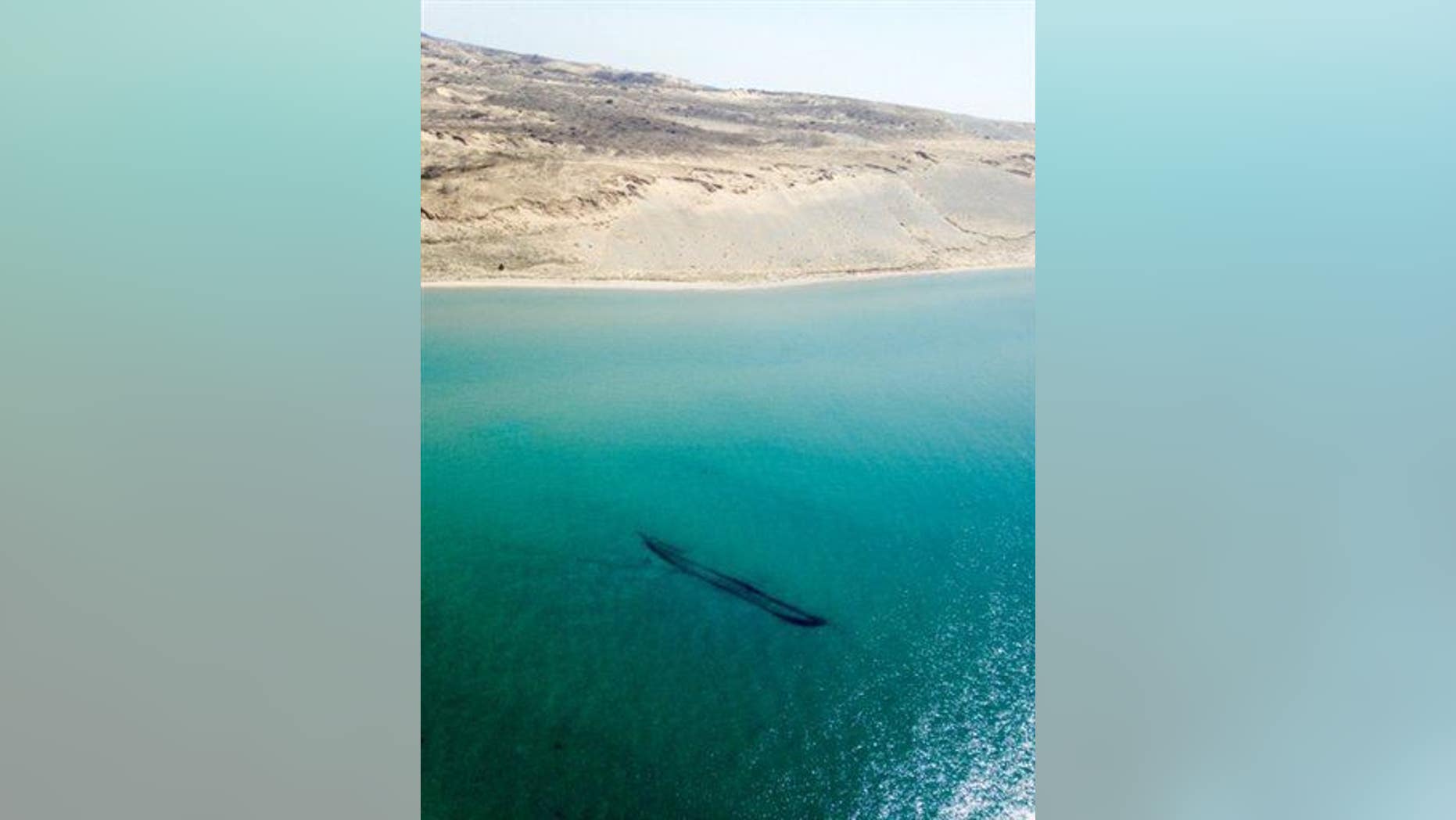 A sunken ship (stock photo).