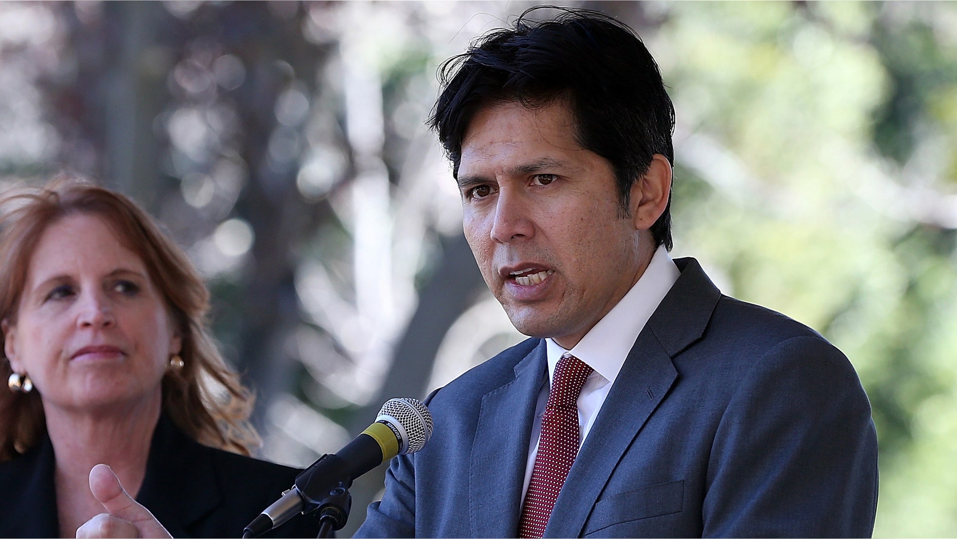 California state senator Kevin de Leon (D-Los Angeles) speaks during a news conference on November 22, 2013 in Santa Rosa, California. (Photo by Justin Sullivan/Getty Images)