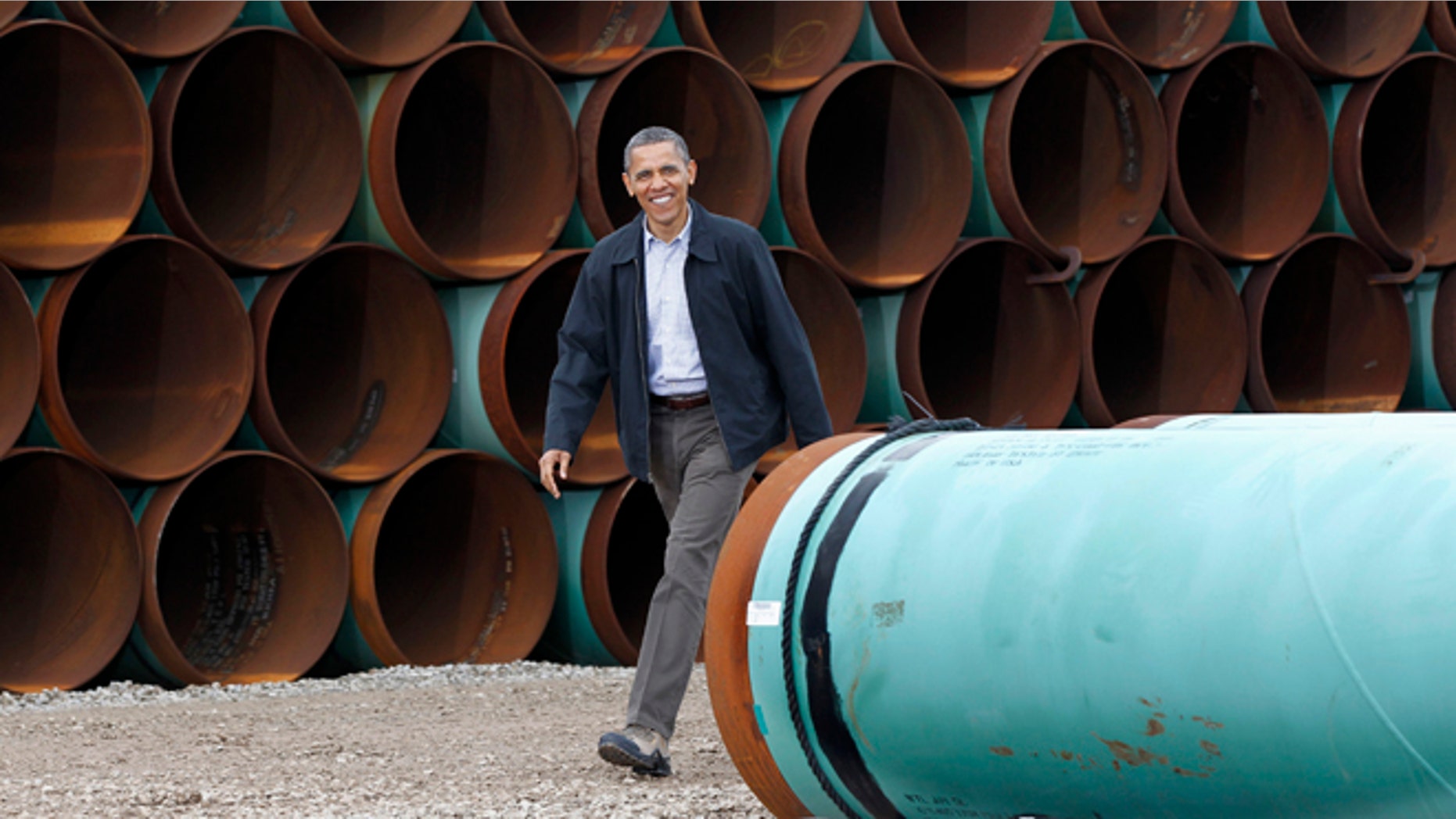 President Obama arriving at the TransCanada Stillwater Pipe Yard in Cushing, Okla. on March 22, 2012.