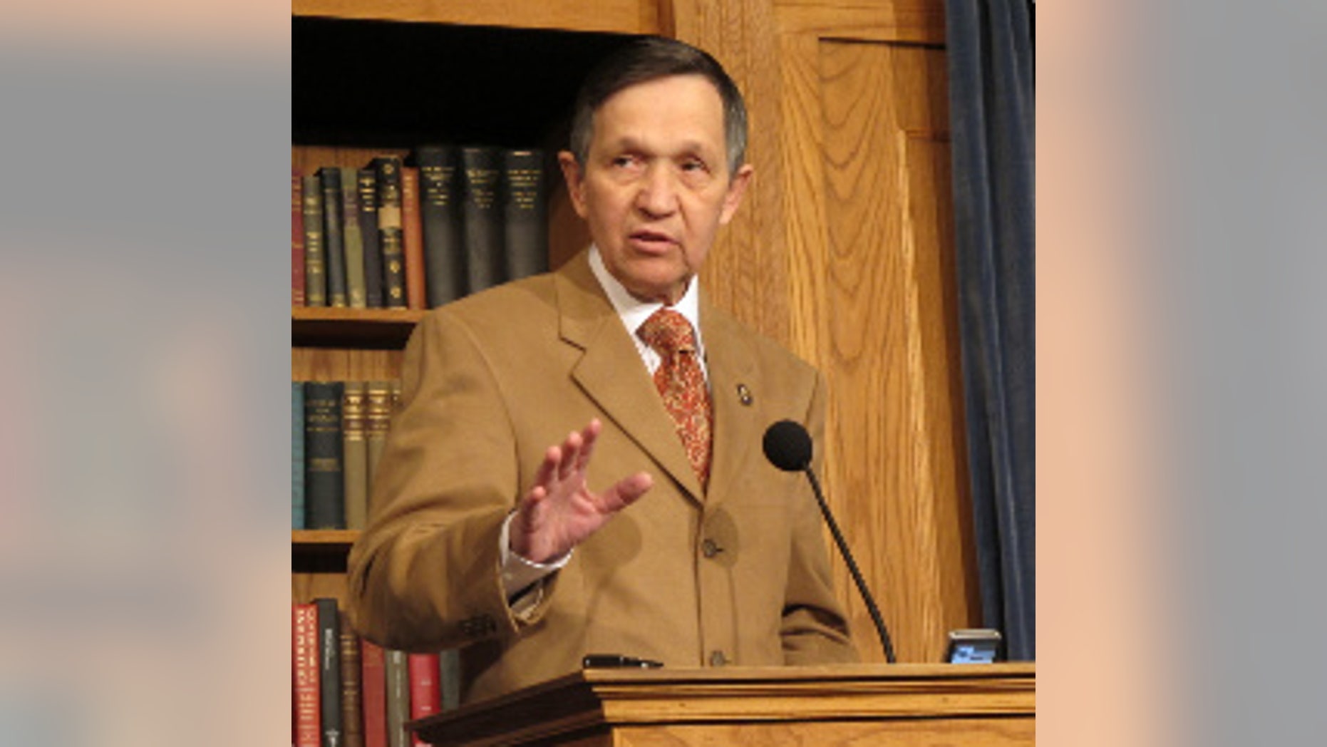 Kucinich says "yes" to health care overhaul, with reservations. (Fox Photo)