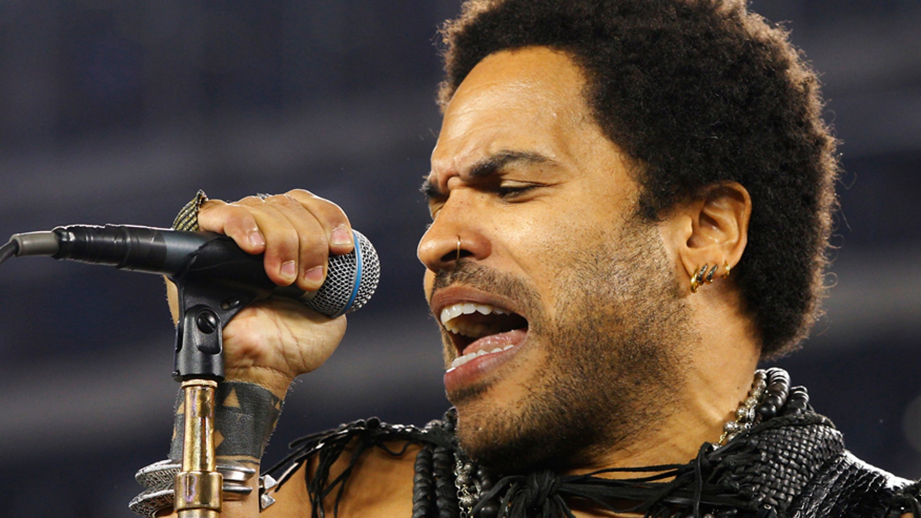 Singer Lenny Kravitz performs.