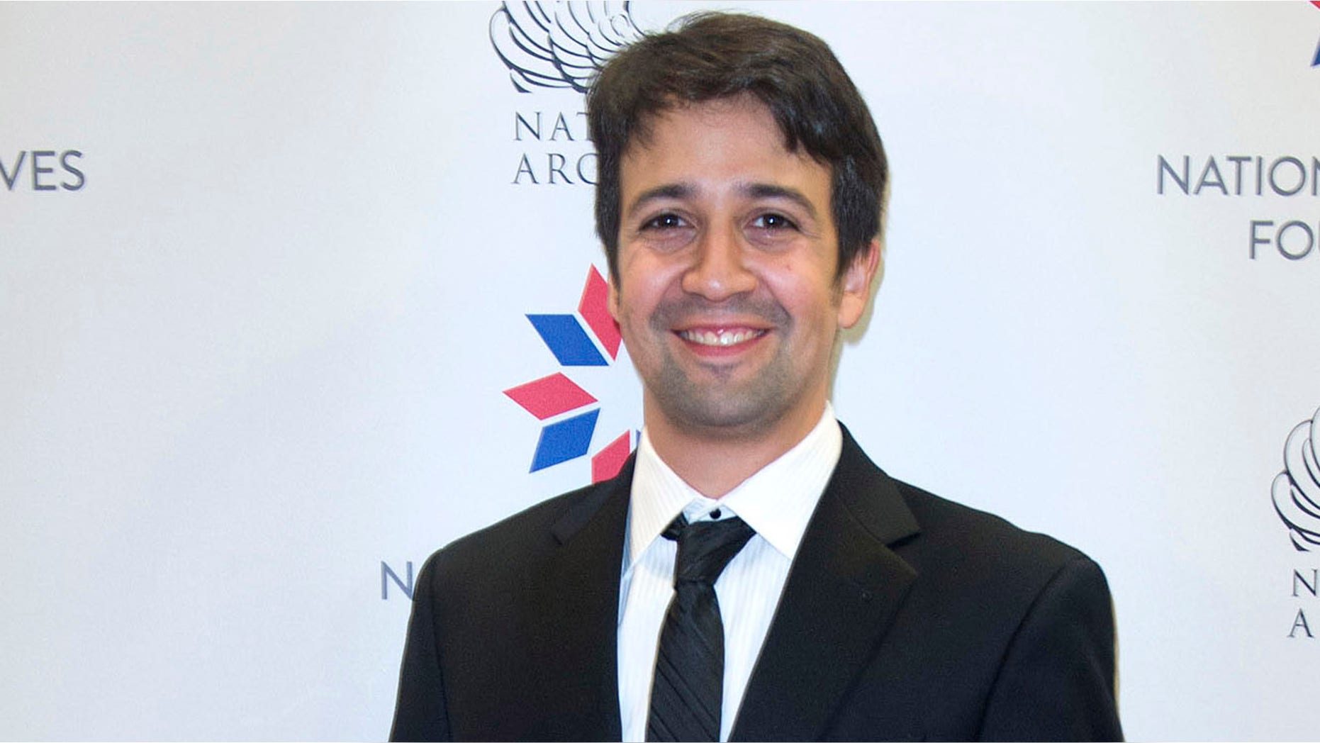 WASHINGTON, DC - SEPTEMBER 25: Playwright, lyricist, composer and actor Lin-Manuel Miranda arrives at the National Archives Foundation Honors "Hamilton's" Lin-Manuel Miranda, Thomas Kail & Ron Chernow at the National Archives Museum on September 25, 2016 in Washington, DC. (Photo by Leigh Vogel/Getty Images for National Archives Foundation)