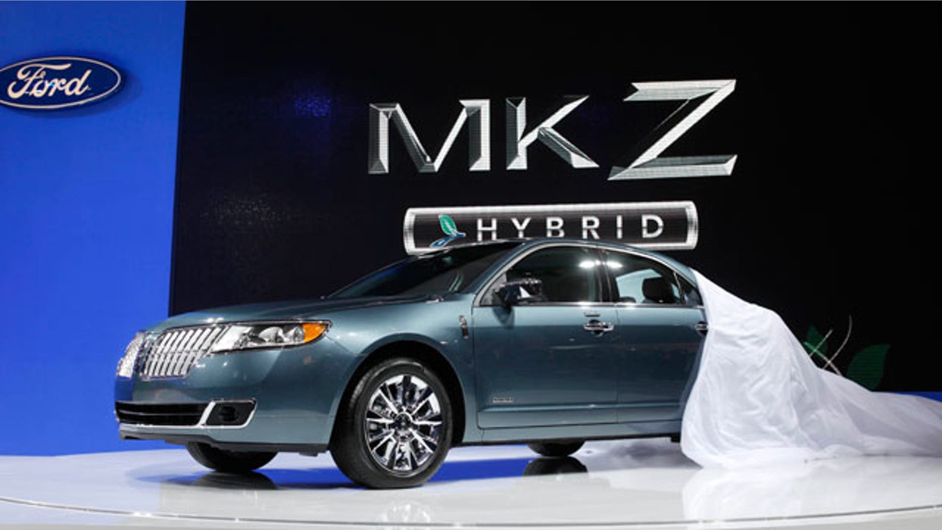 The 2011 Lincoln MKZ Hybrid is unveiled at the 2010 New York Auto Show