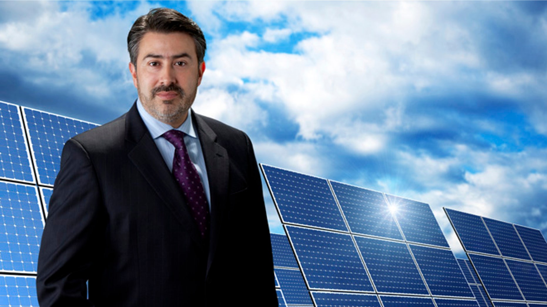 Luis Rojas grew up in a small house in East Los Angeles on Evergreen Avenue. Today he is President and CEO of a solar development company bearing that street’s name: Evergreen Energy Solutions, LLC.
