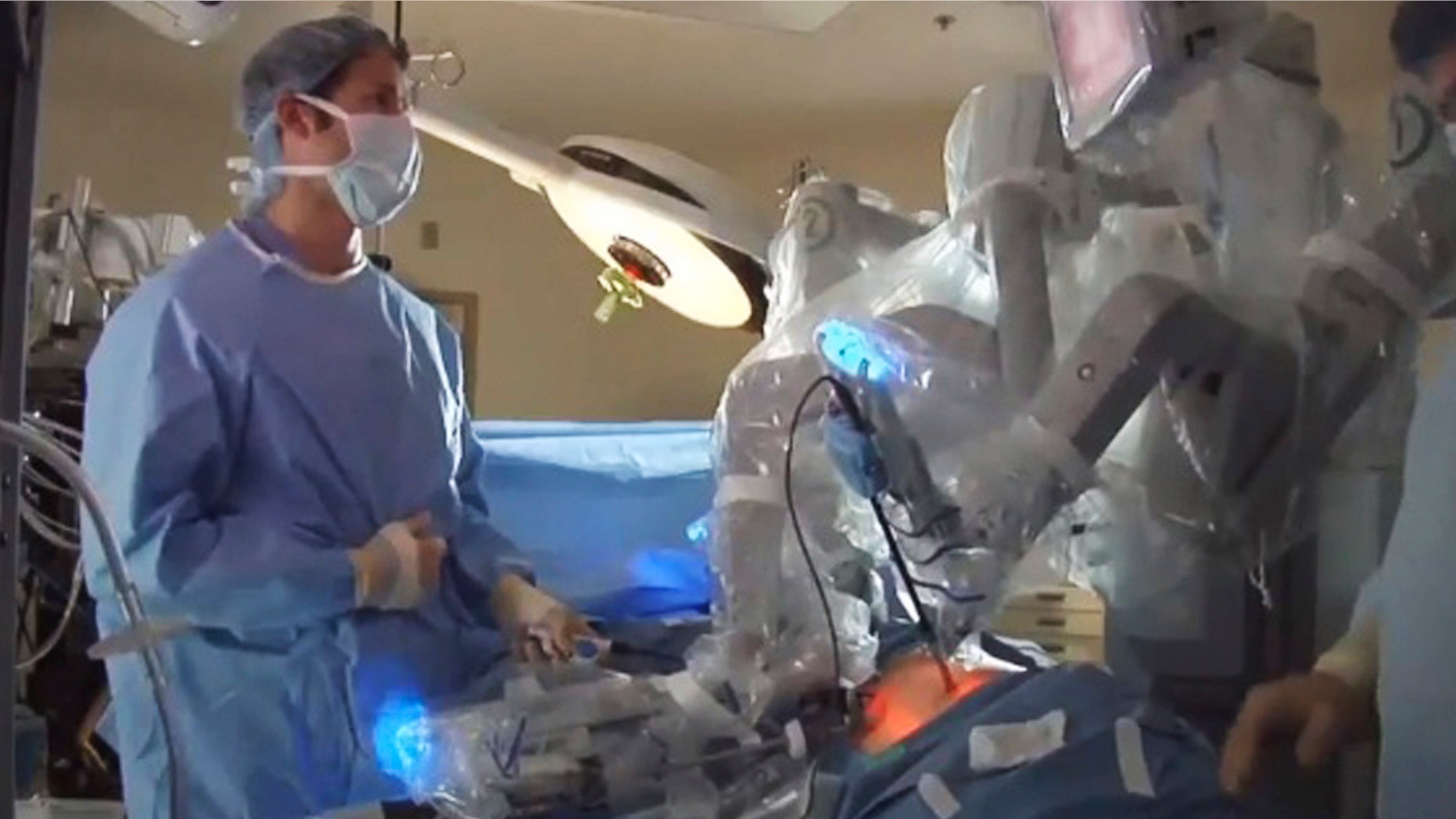 (AP Photo/Courtesy of Intuitive Surgical, Inc.)