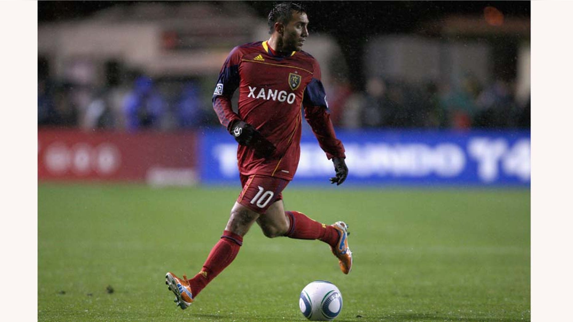 SANTA CLARA, CA - MARCH 19: Arturo Alvarez #10 of Real Salt Lake in action during their game against the San Jose Earthquakes at Buck Shaw Stadium on March 19, 2011 in Santa Clara, California. (Photo by Ezra Shaw/Getty Images)