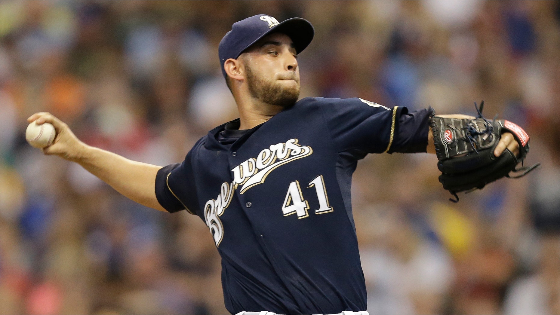 MILWAUKEE, WI - JULY 12: Marco Estrada #41 of the Milwaukee Brewers pitches during the top of the sixth inning against the St. Louis Cardinals at Miller Park on July 12, 2014 in Milwaukee, Wisconsin. (Photo by Mike McGinnis/Getty Images)