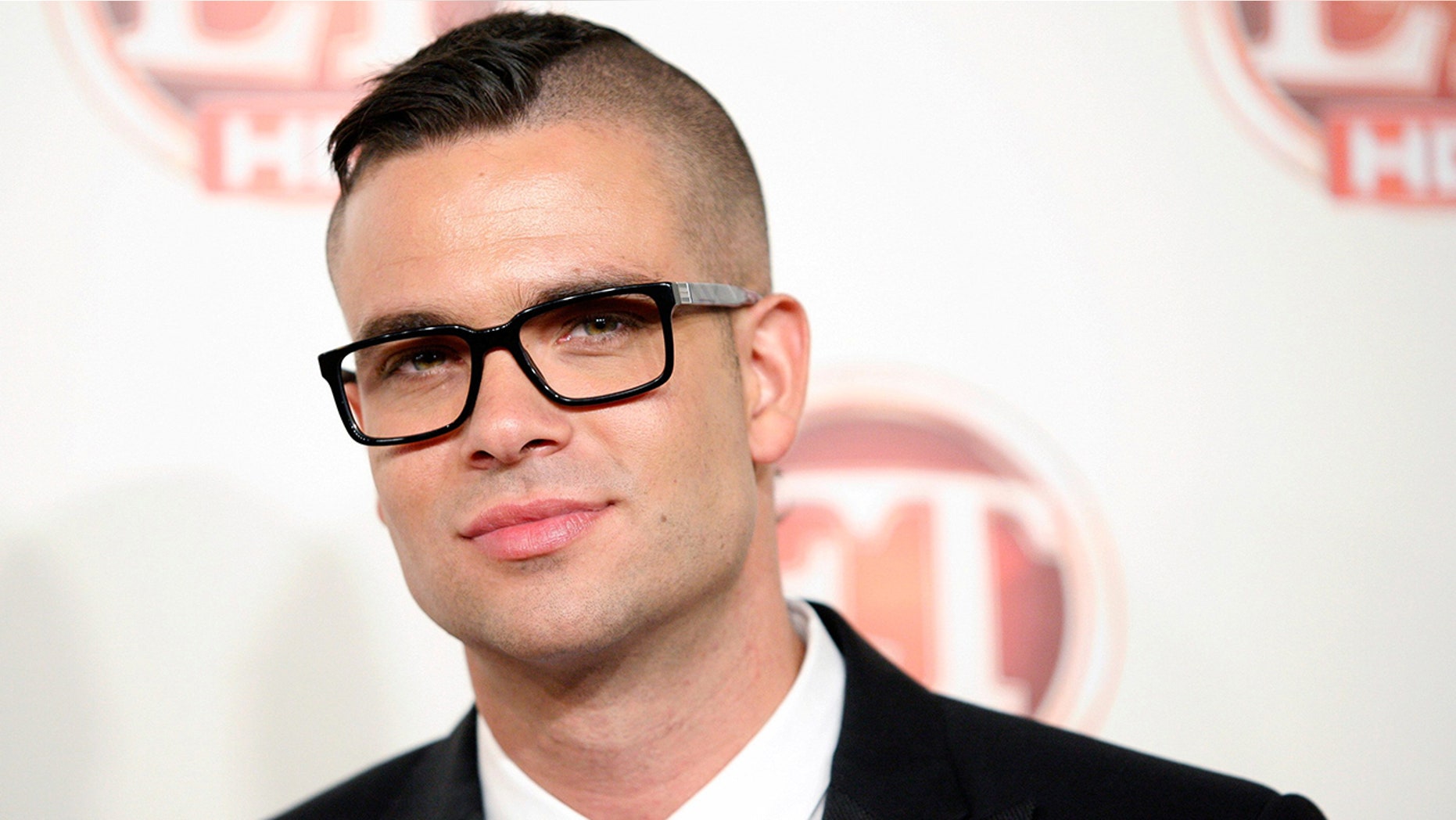 U.S. actor Mark Salling arrives at the Entertainment Tonight Emmy Party in Los Angeles, California, U.S. September 19, 2011. REUTERS/Jason Redmond/File Photo TPX IMAGES OF THE DAY - S1AETGOIHOAB