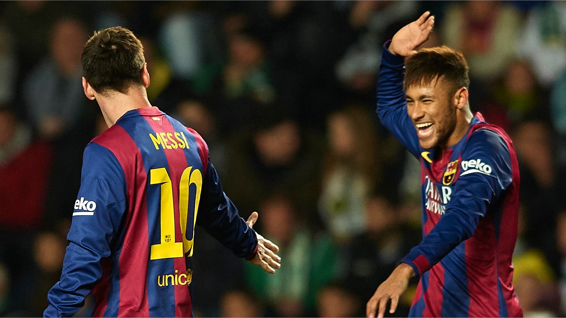 ELCHE, SPAIN - JANUARY 24: Neymar JR of Barcelona celebrate scoring with his teammate Lionel Messi during the La Liga match between Elche FC and FC Barcelona at Estadio Manuel Martinez Valero on January 24, 2015 in Elche, Spain. (Photo by Manuel Queimadelos Alonso/Getty Images)