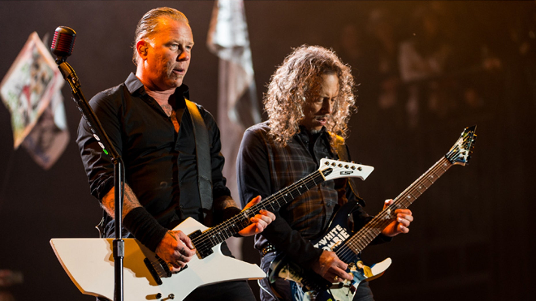 James Hetfield and Kirk Hammettof Metallica performs on the Pyramid stage during Day 2 of the Glastonbury Festival at Worthy Farm on June 28, 2014 in Glastonbury, England. (Photo by Ian Gavan/Getty Images)