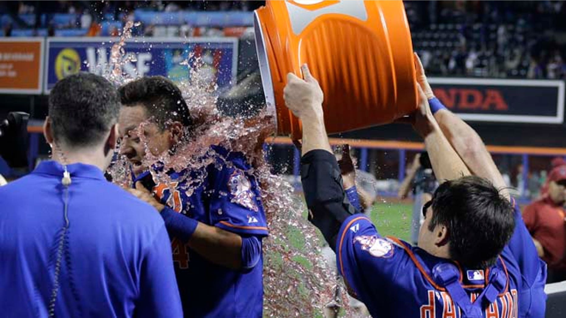 days after crying on field over possible trade mets shortstop hits