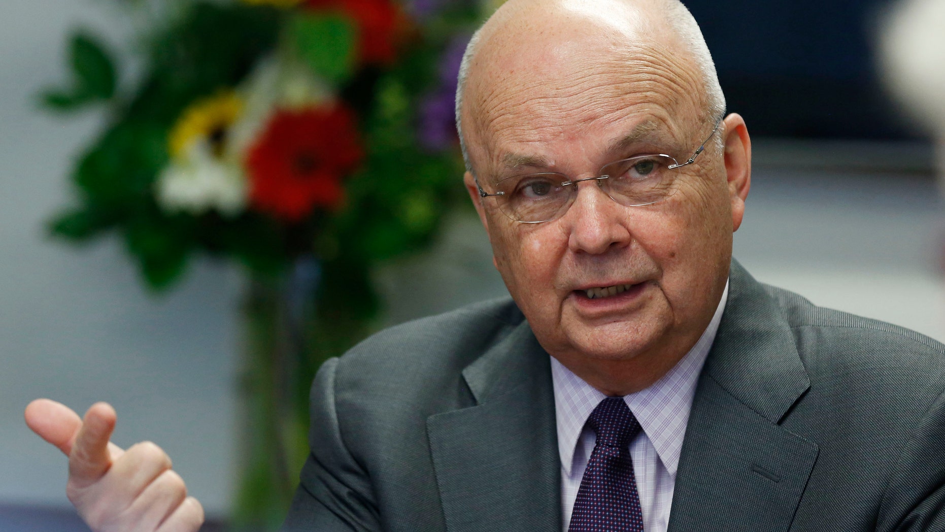 File photo - Former NSA/CIA Director Michael Hayden talks during a Reuters CyberSecurity Summit in Washington, May 12, 2014.