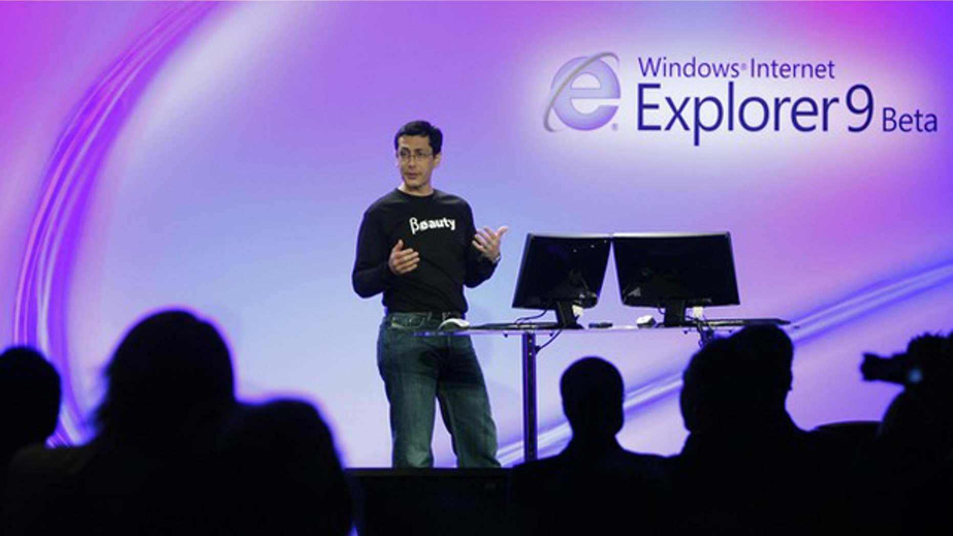 Microsoft Corp Vice President of Internet Explorer Dean Hachamovitch unveils Microsoft Internet Explorer 9 Beta version during a demonstration in San Francisco.