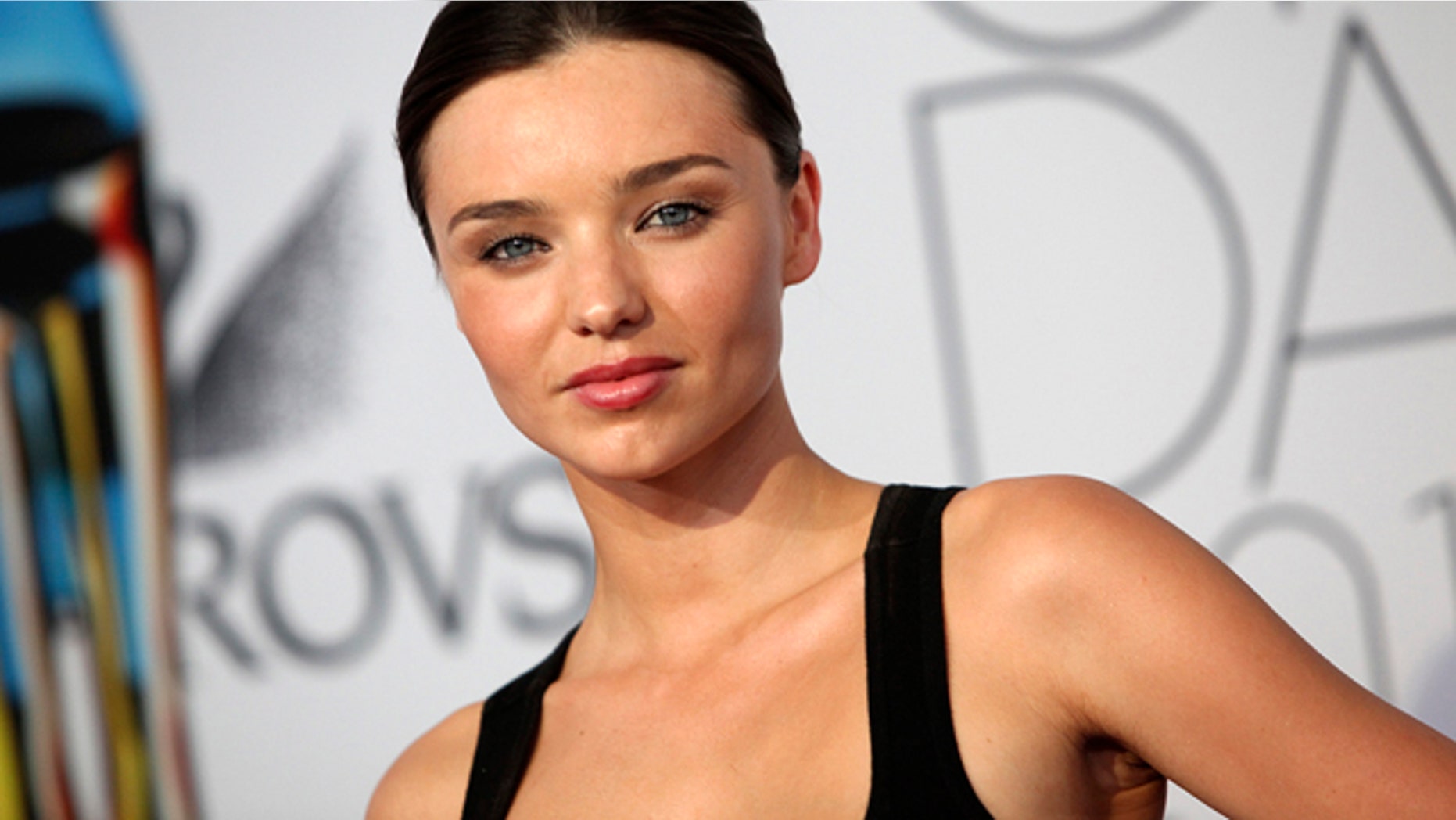 Actress Model Miranda Kerr arrives at the CFDA Fashion awards at the Lincoln Center's Alice Tully Hall in New York City June 6, 2011.