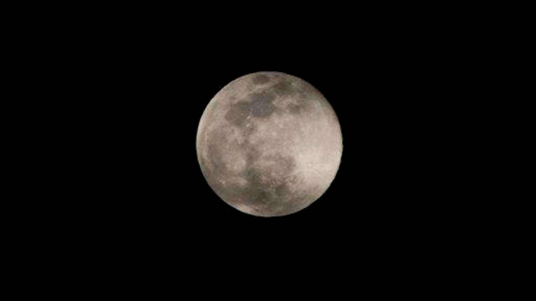 A full moon. Any fossils up there?