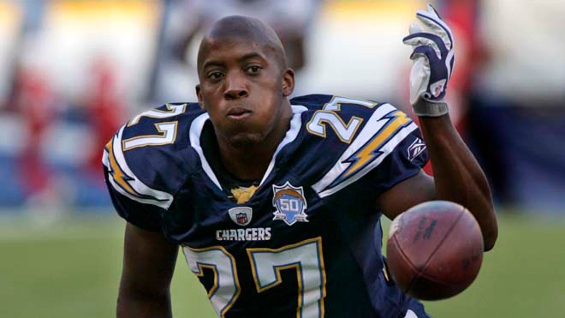 Sept. 4, 2009: In this file photo, San Diego Chargers cornerback Paul Oliver stretches prior to an NFL preseason football game against the San Francisco 49ers at Qualcomm Stadium in San Diego. (AP)